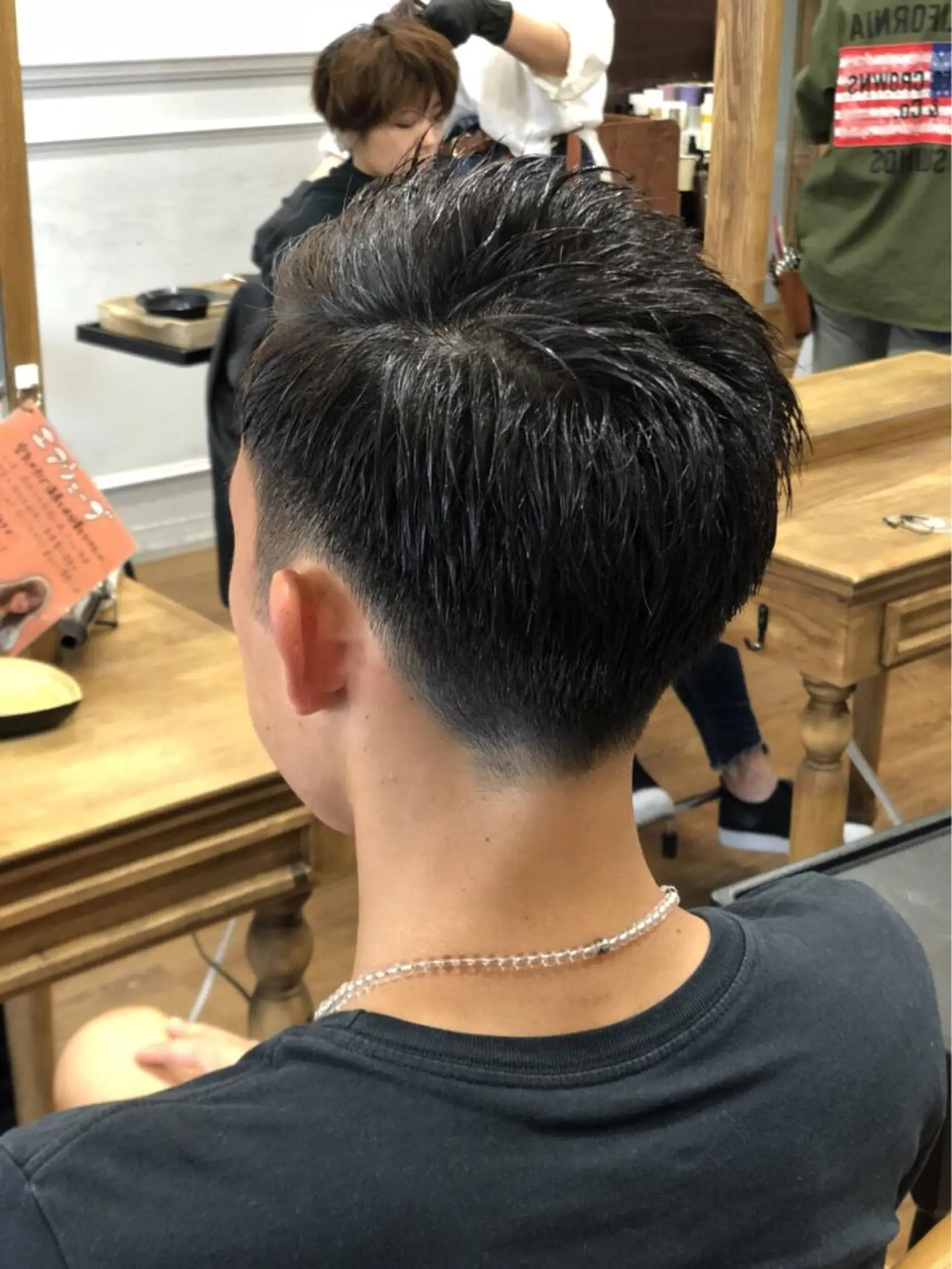 ショート メンズ 新井 友菜のヘアスタイル