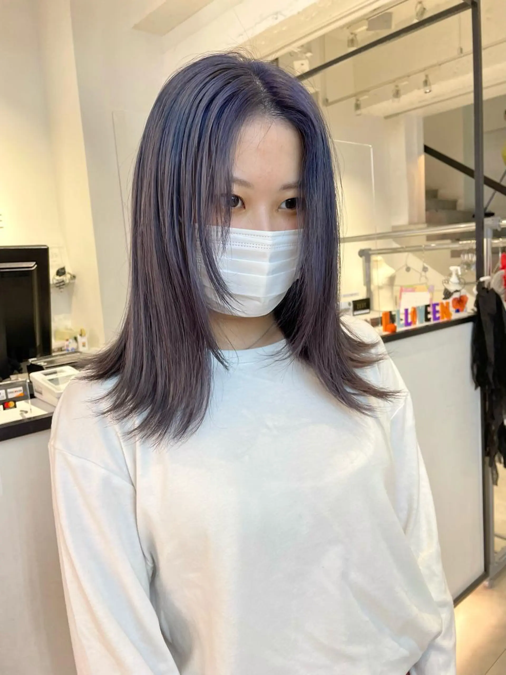 セミロング カラー ブルーカラー ブルーラベンダー ラベンダーカラー シルバー Kureha/ネイル レイヤー/酸性縮毛のヘアスタイル
