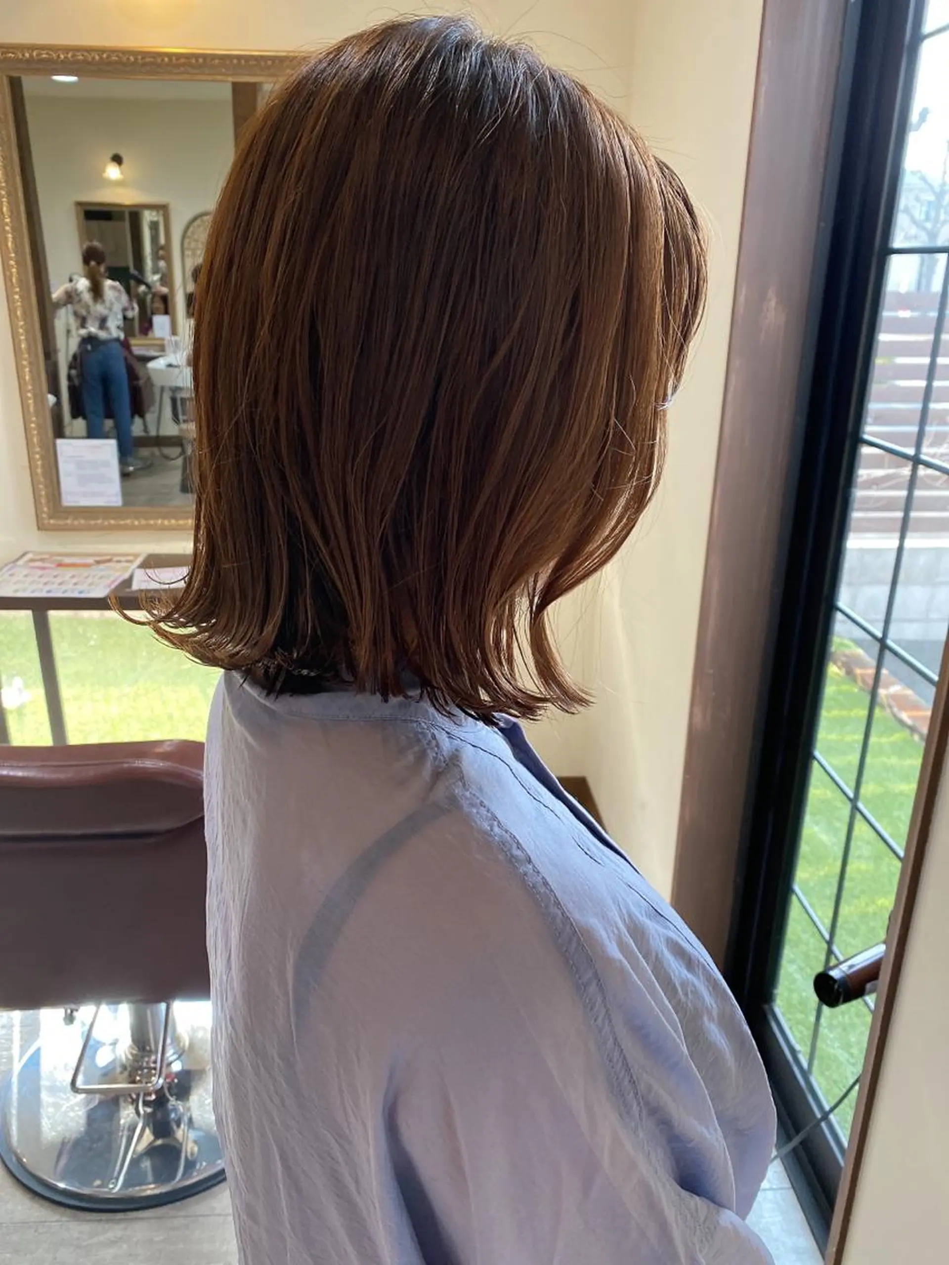 ミディアム カラー laco所属・図司 理恵子のマツエク・マツパデザイン