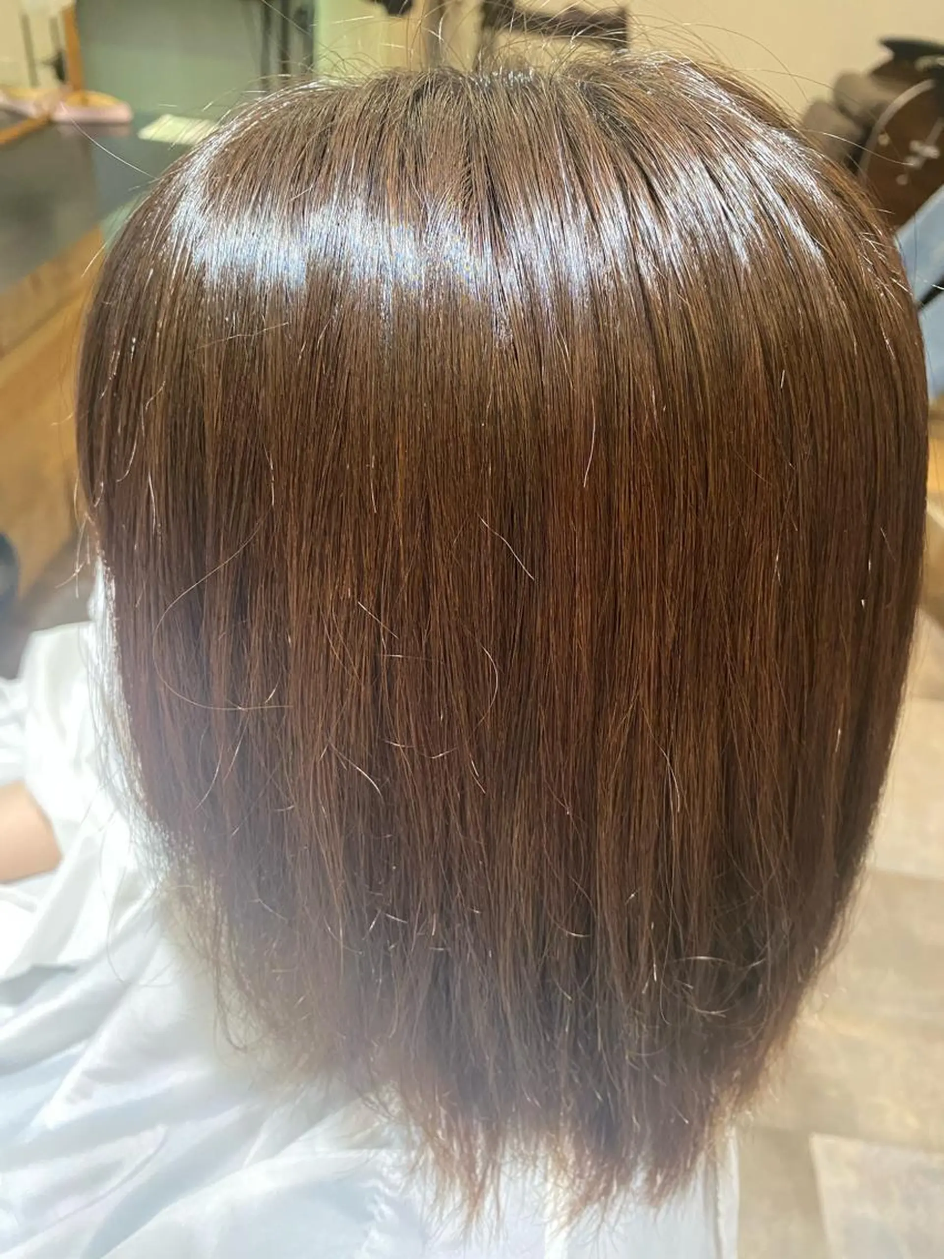 ミディアム 髙橋 瀬那のヘアスタイル