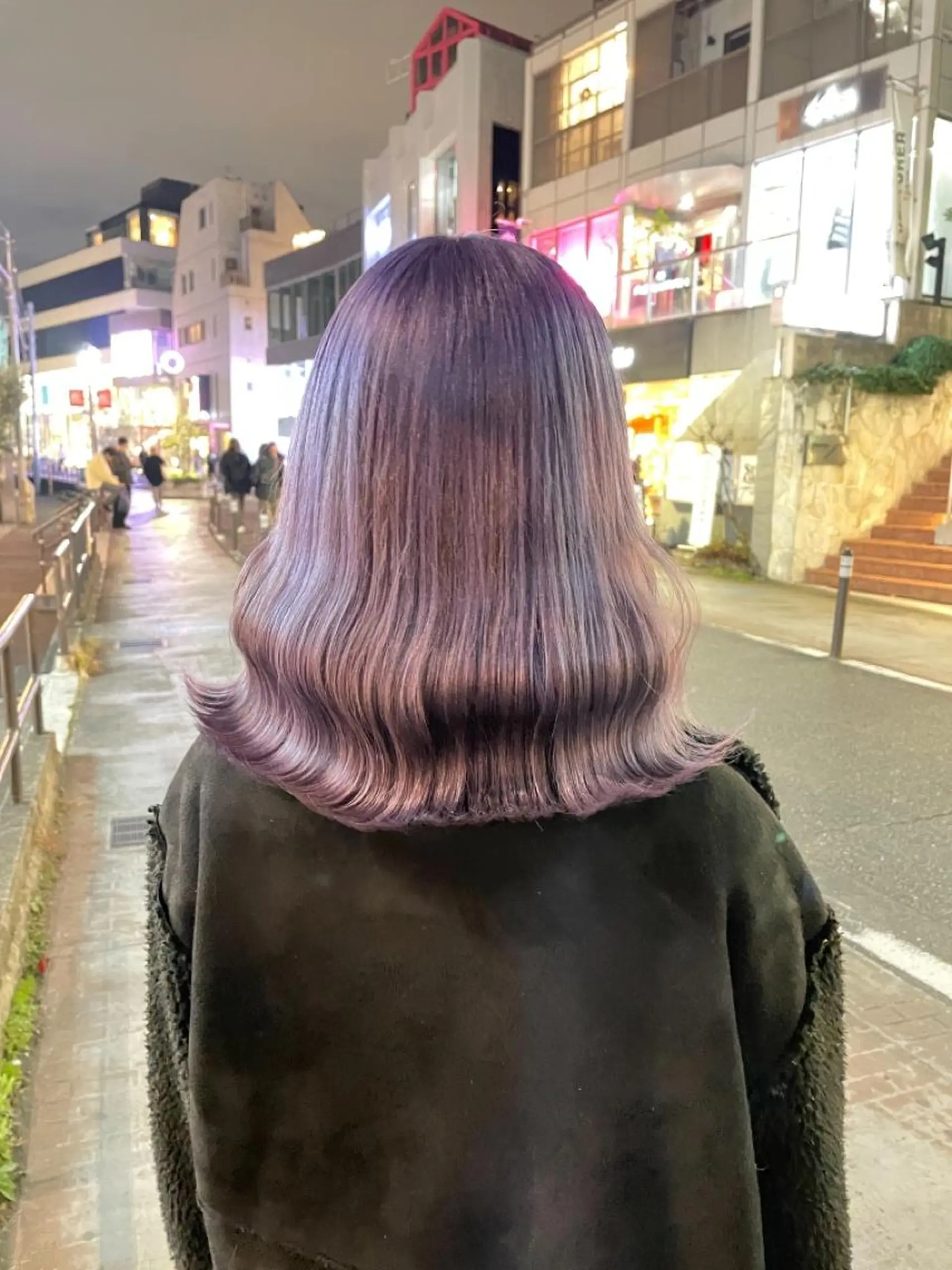 ミディアム カラー ヘアアレンジ グレージュ ラベンダーカラー ラベンダーグレージュ ラベンダーグレー 柔らかカラー/ レイヤーYUTO🧋のヘアスタイル