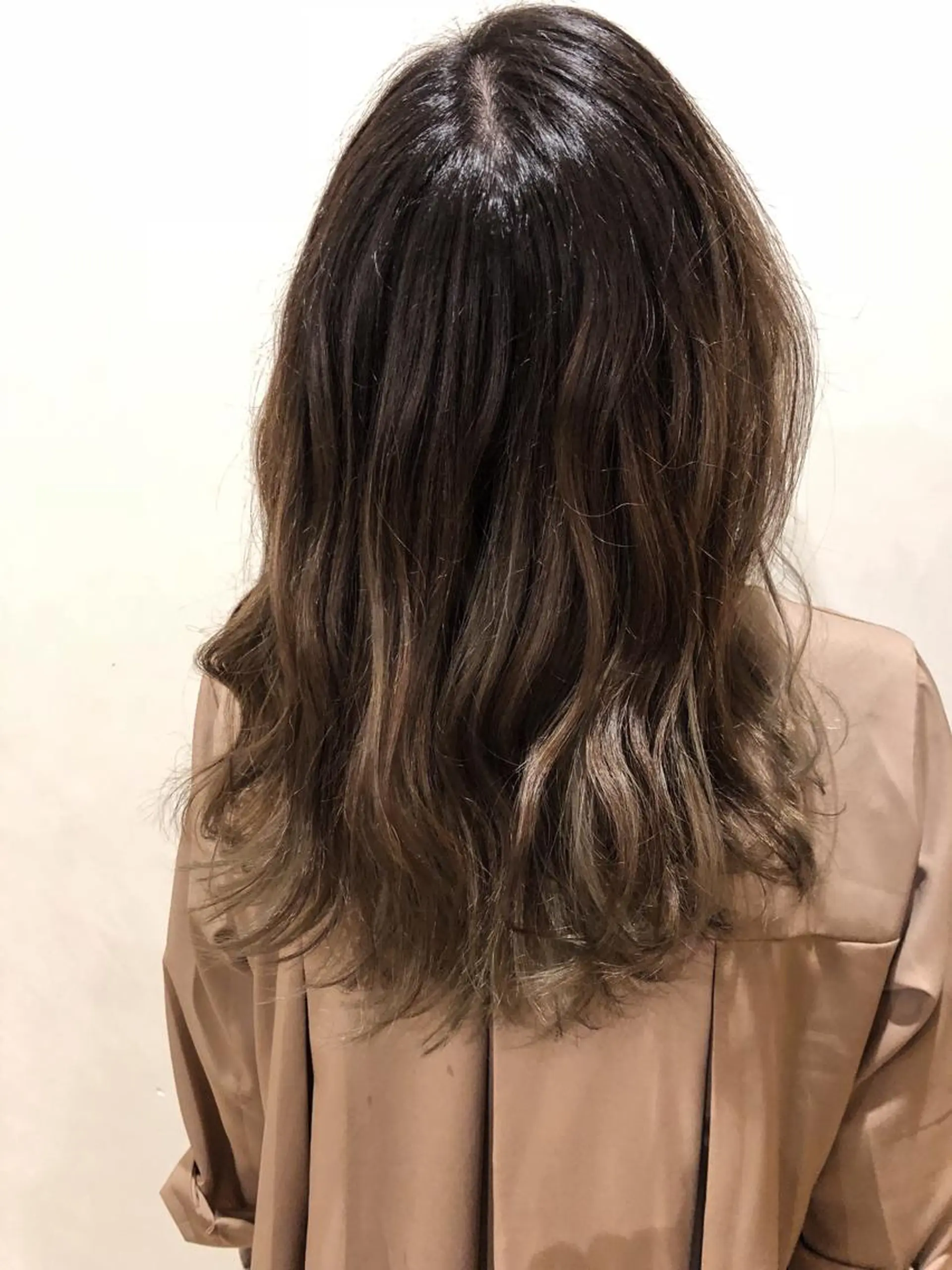 ロング カラー カット ヘアカラー トリートメント AZ HAIR所属・横山 晃隆のヘアスタイル