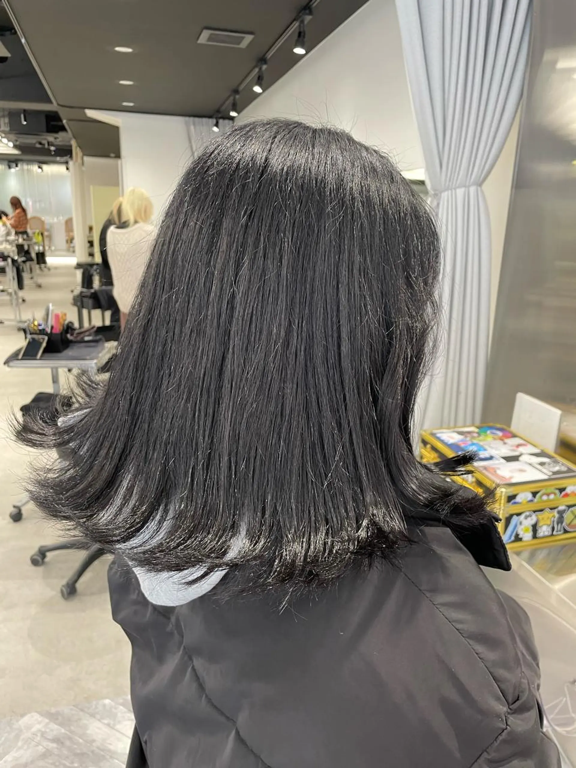 ミディアム カラー ヘアカラー 🧁はるひ/ ZEST八王子🟡のヘアスタイル