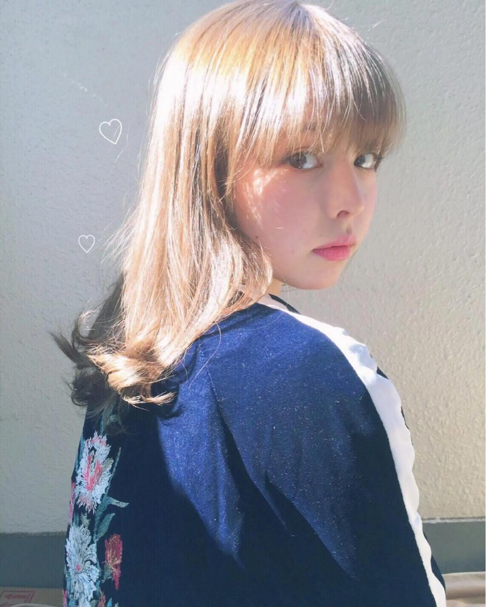 ミディアム カラー シンプル+αな デザインを 松崎陸のヘアスタイル