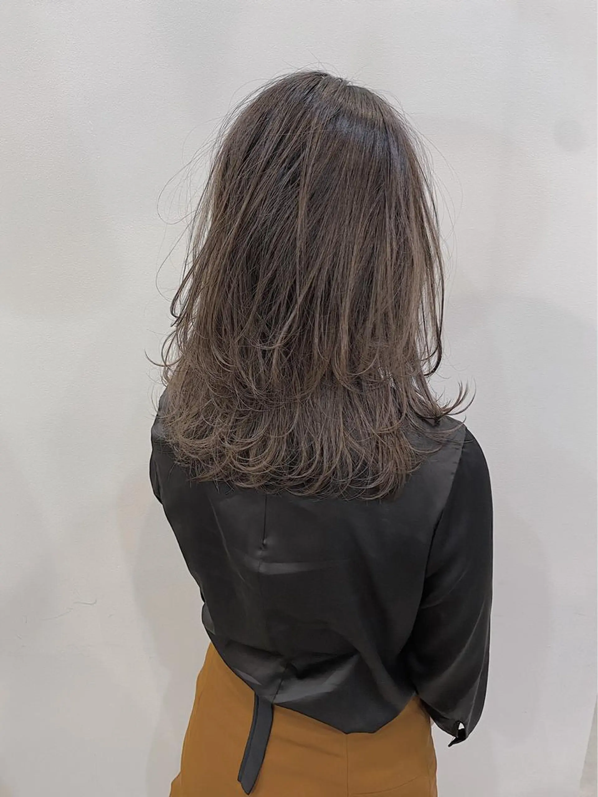 ロング 外国人風カラー ハイライト ブリーチ指名 NO1🌈SAKIのヘアスタイル