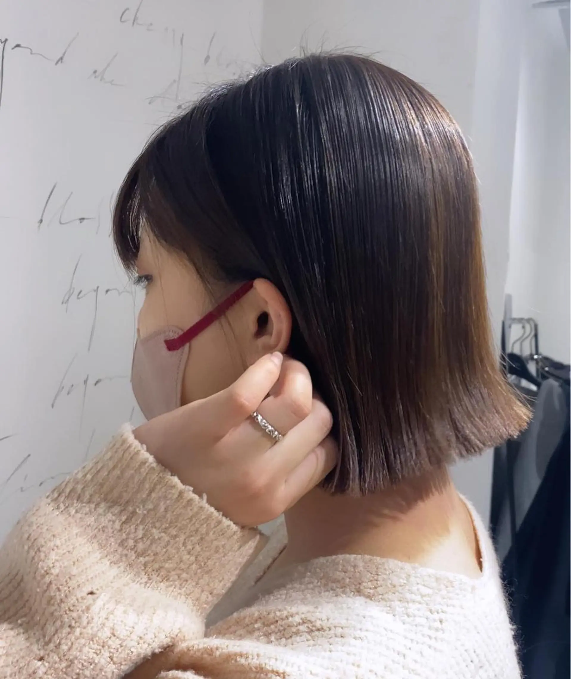 ミディアム カット 縮毛矯正 トリートメント 鳴海 稜真のヘアスタイル