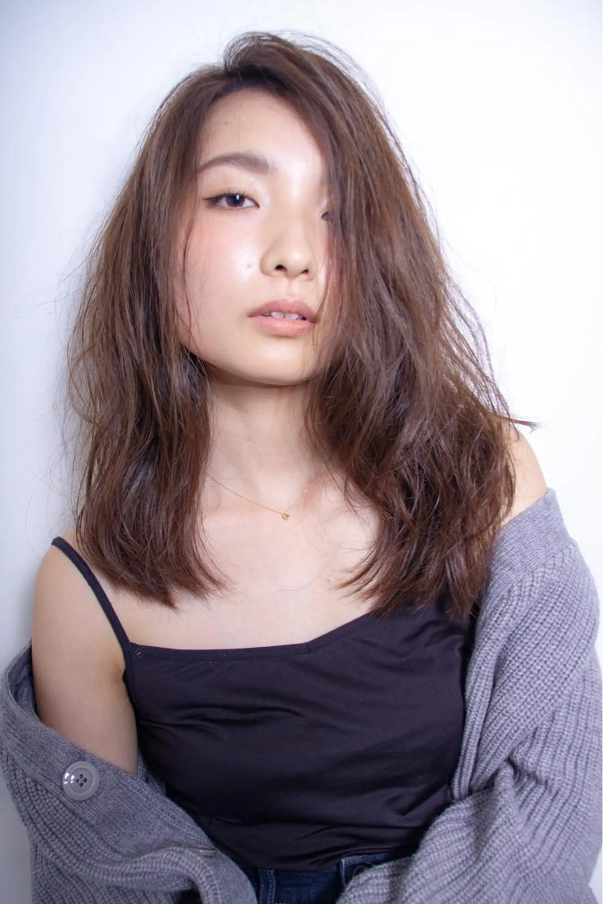 セミロング カラー RESBORN所属・長岡 大偉のヘアスタイル