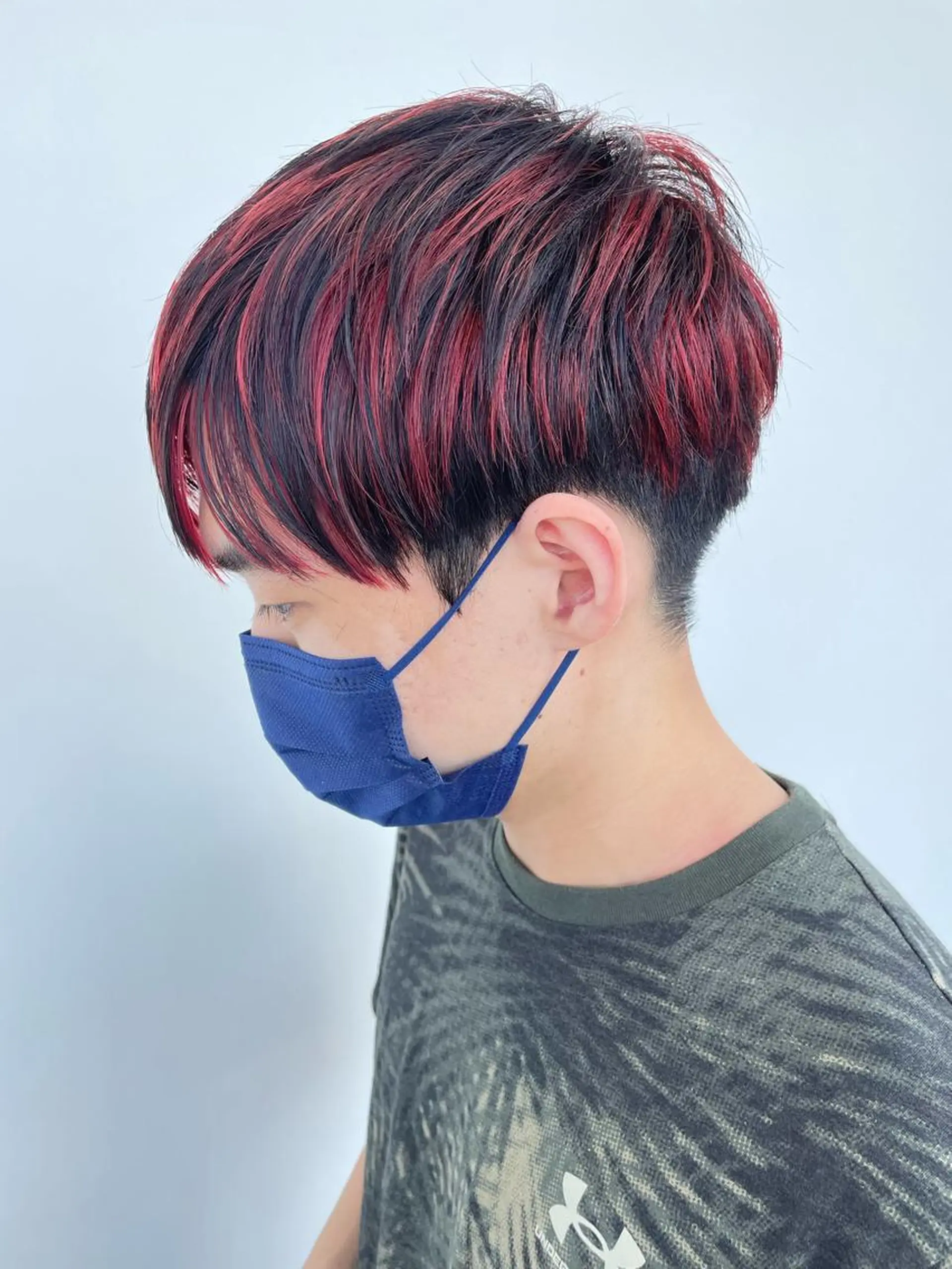 ショート カラー メンズ レッドカラー 錦 茉李のヘアスタイル