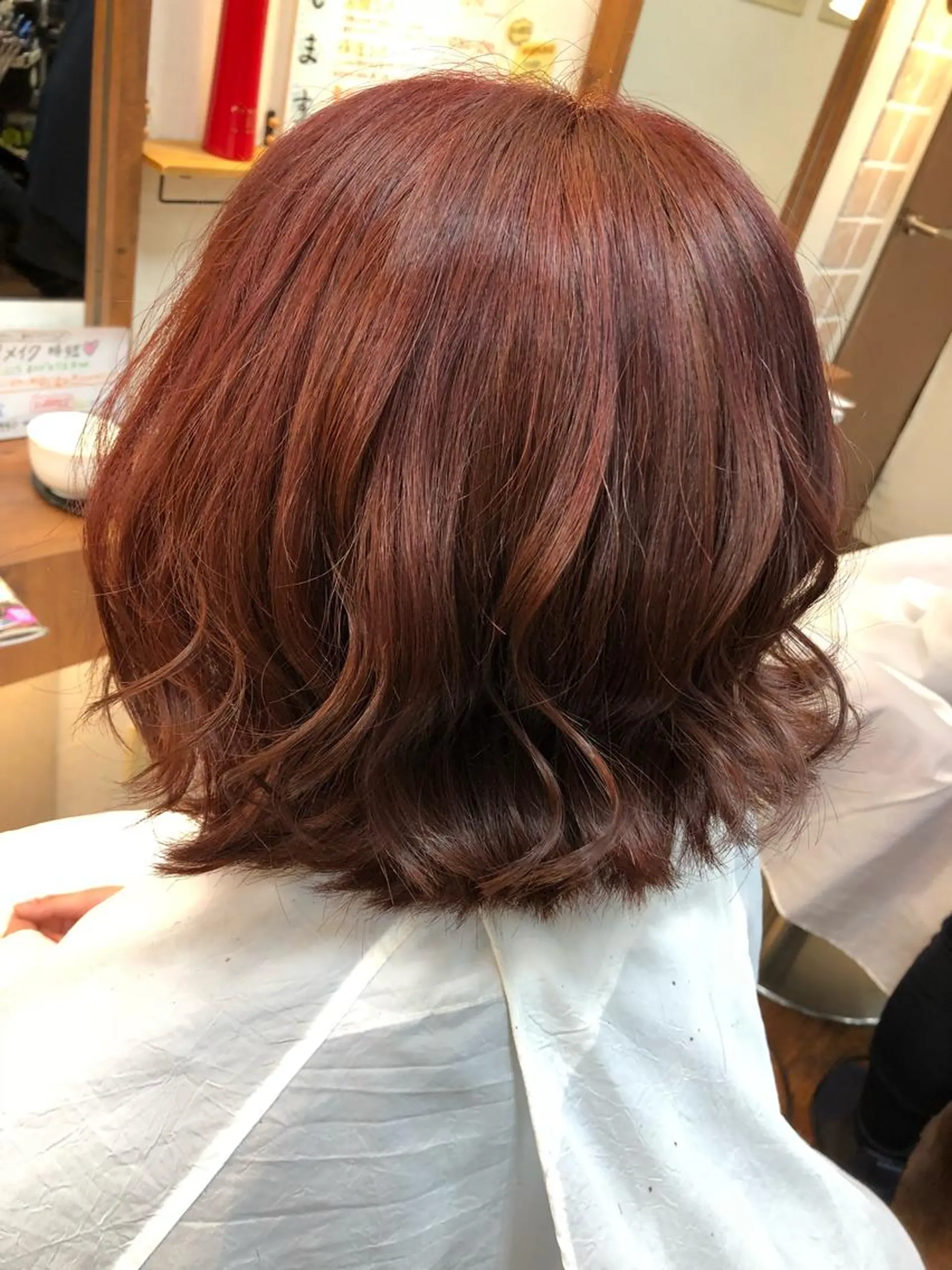 カラー ブリーチ 卒業式のヘアスタイル 大野 まゆのヘアスタイル