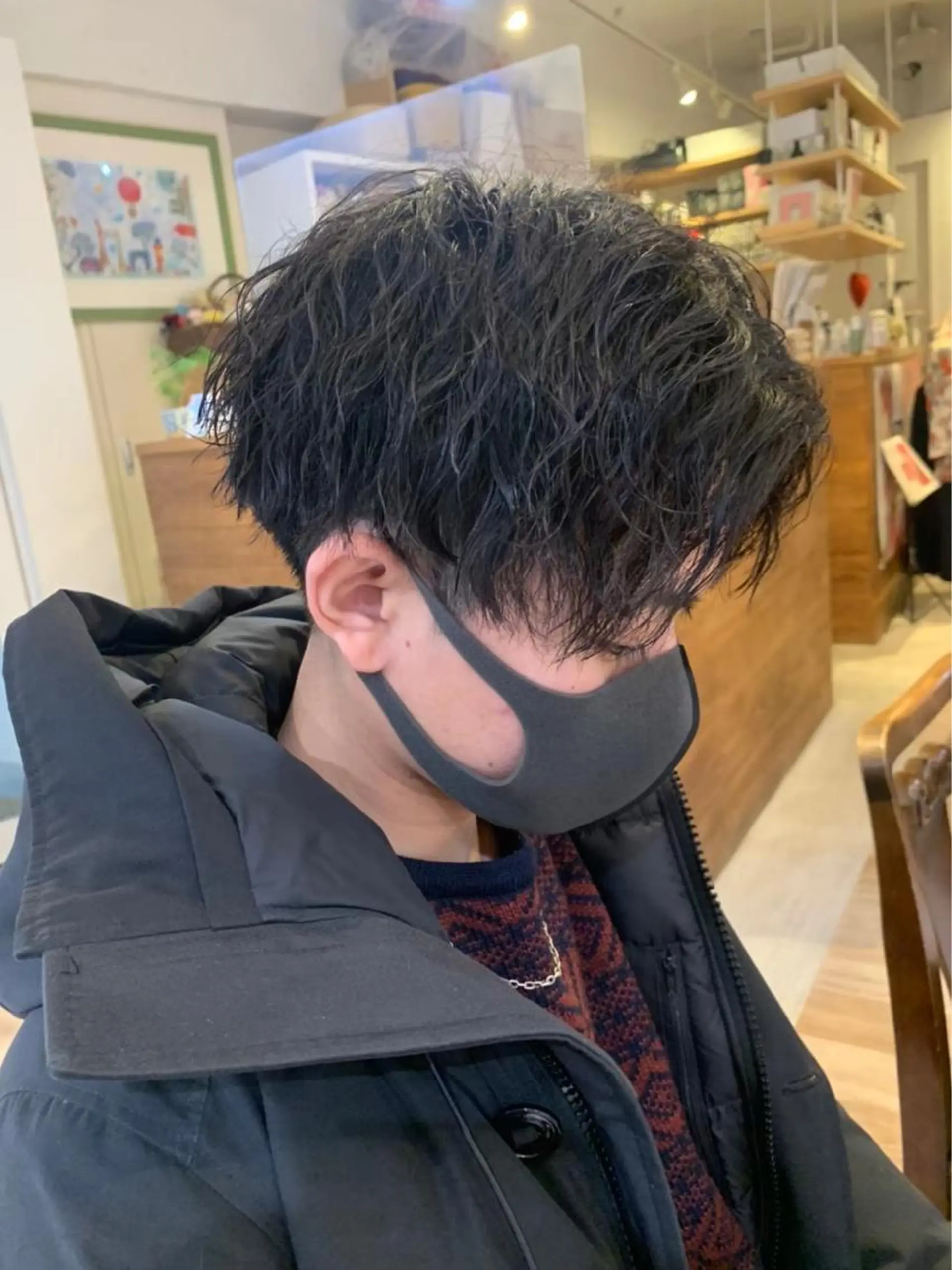 カラー メンズ メンズブリーチ メンズインナーカラー メンズ韓国風 マッシュ メンズパーマ navile 銀座 角田 龍太のヘアスタイル