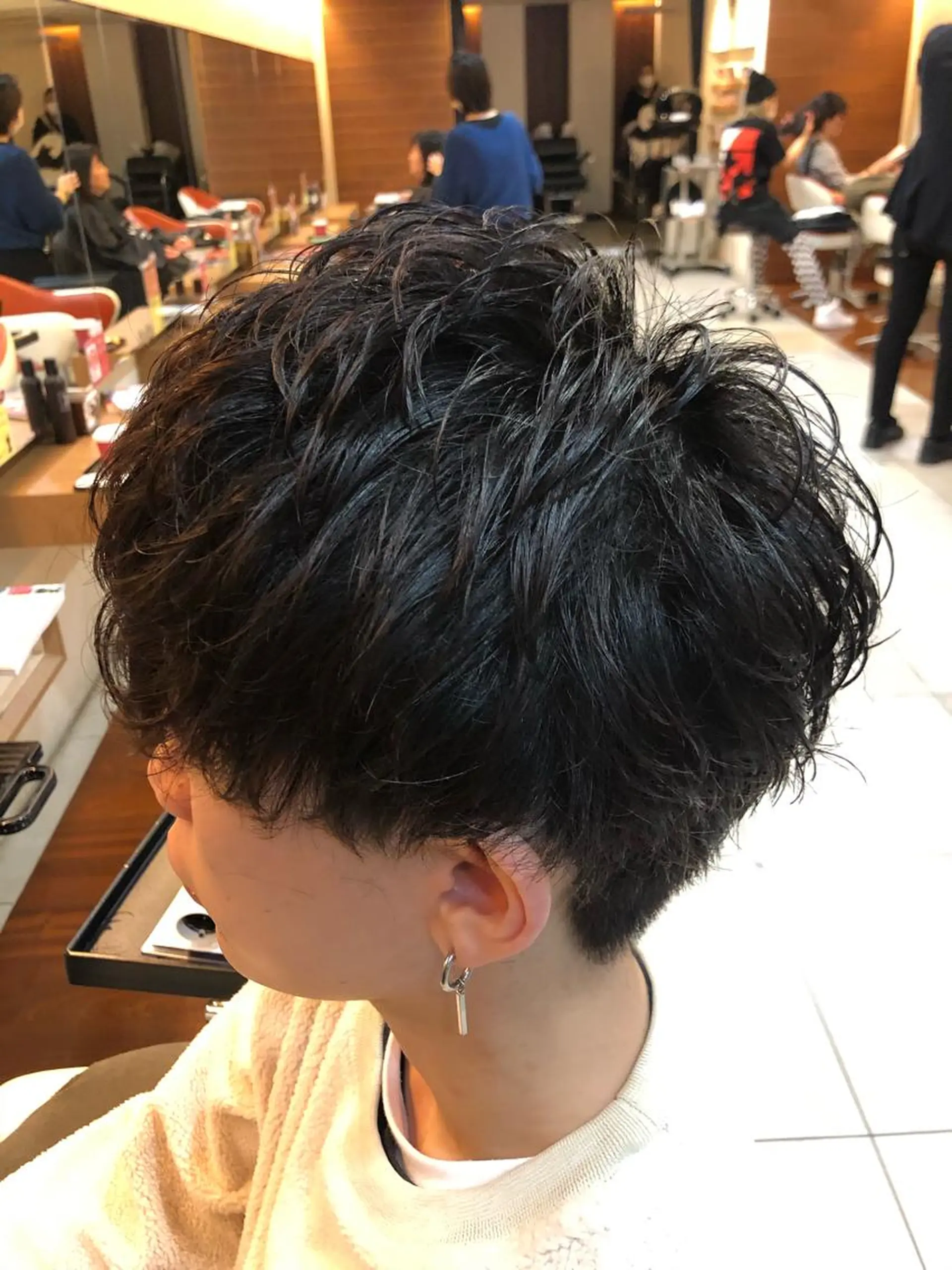 ショート パーマ メンズ マッシュ メンズパーマ 塩谷黎✨ブリーチ無W カラーメンズパーマ✨のヘアスタイル