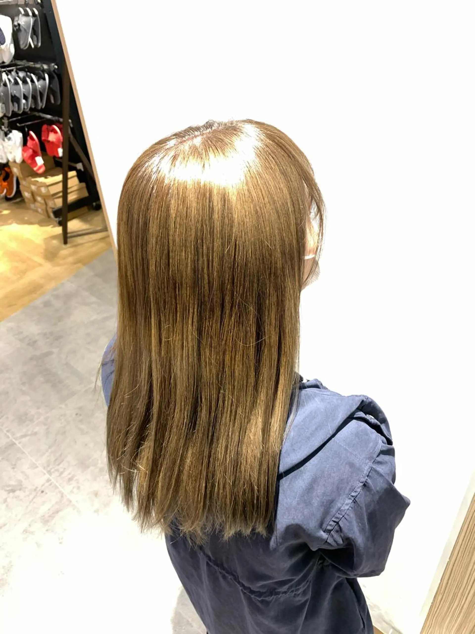 セミロング カラー 大橋 一智のヘアスタイル