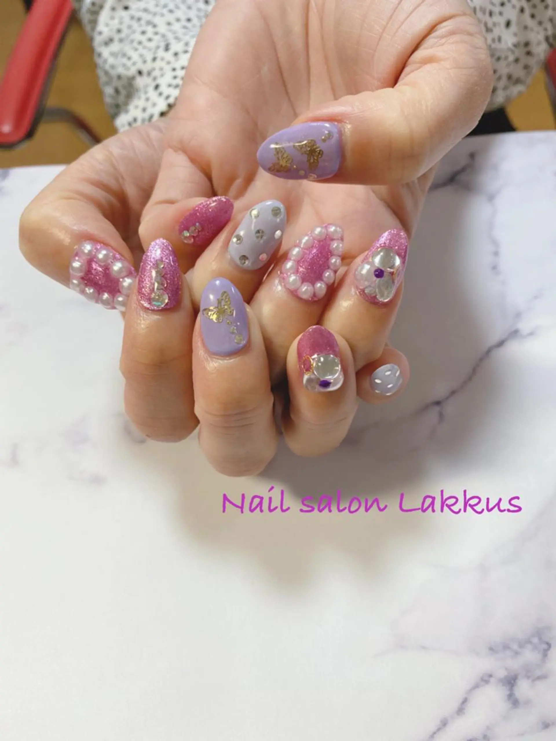 ネイル Lakkus T－CHIのネイルデザイン