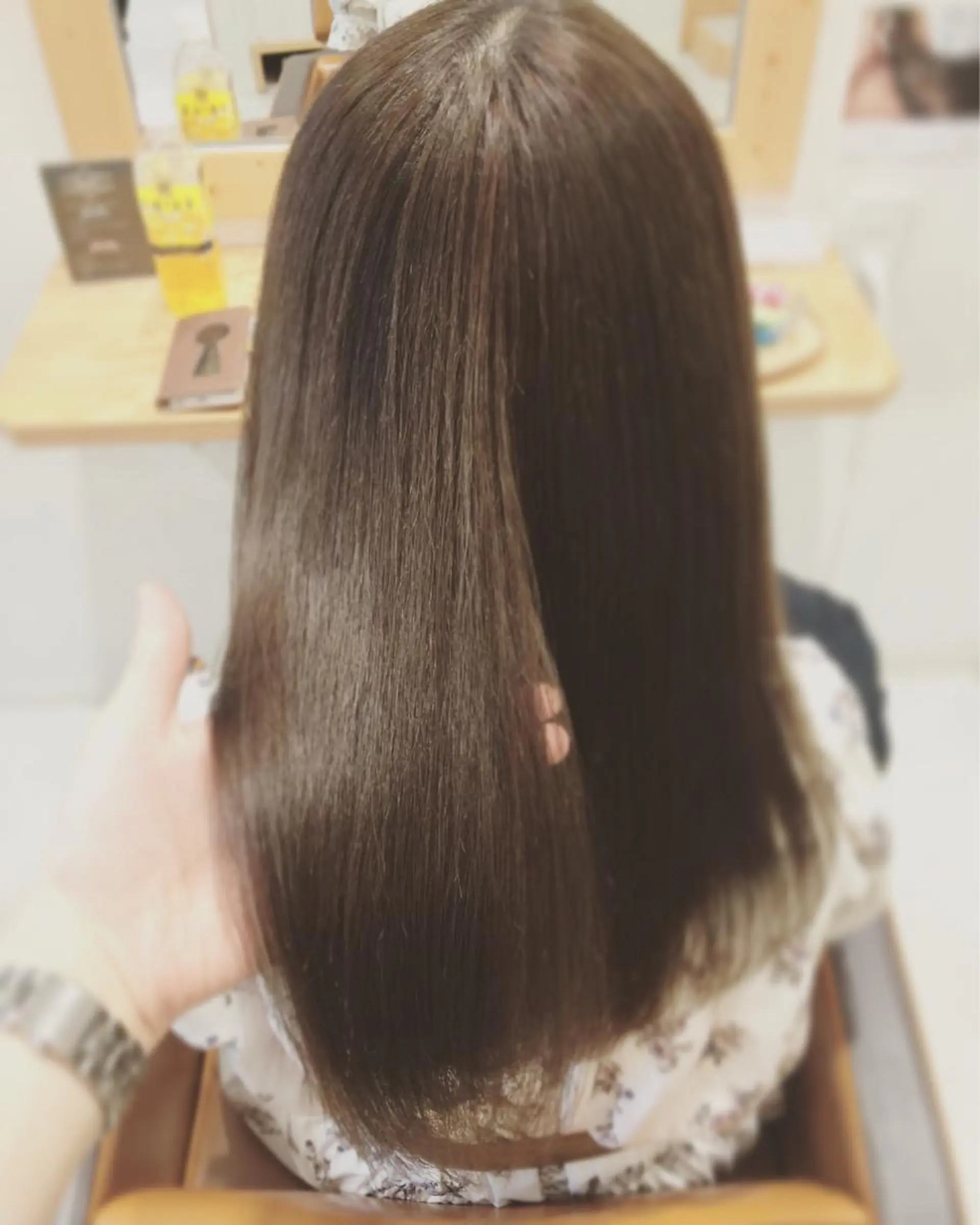 ロング 髪質改善 縮毛矯正 ツヤ髪専門美容師 桑原　和誠のヘアスタイル