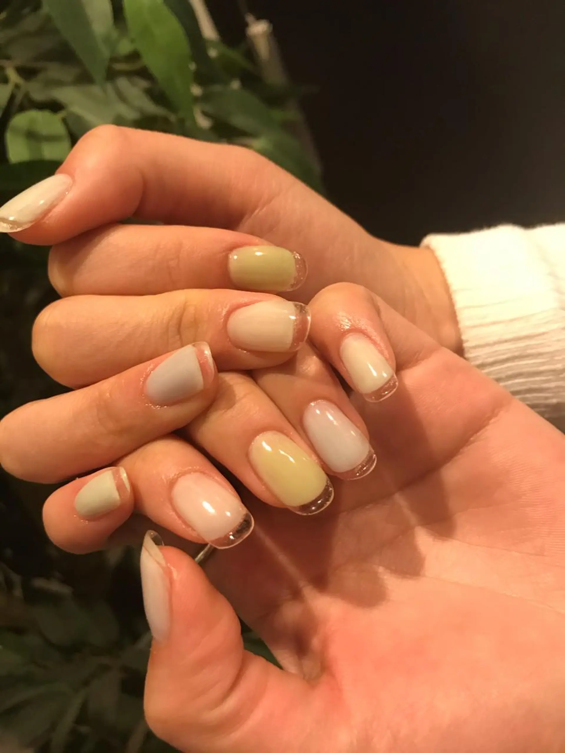 ネイル クリアネイル フレンチネイル emu nail所属・平井 彩香のネイルデザイン