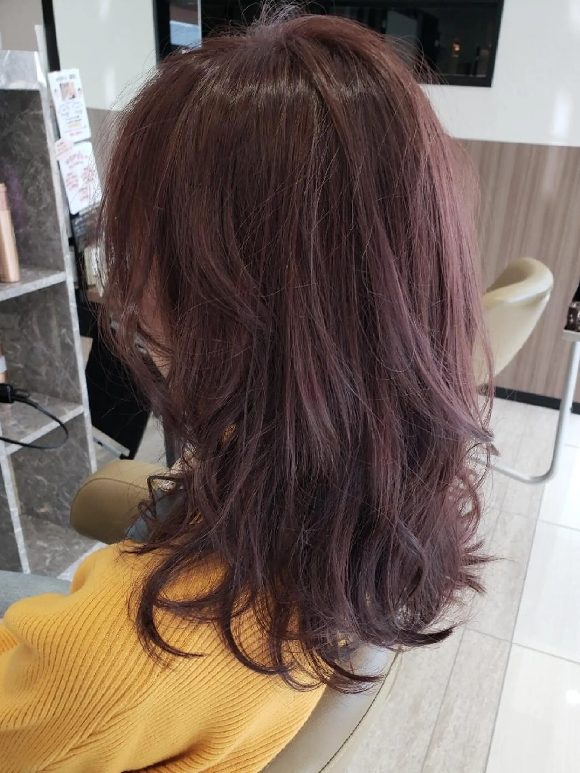 カラー ロング ma cherie 三浦直美のヘアスタイル