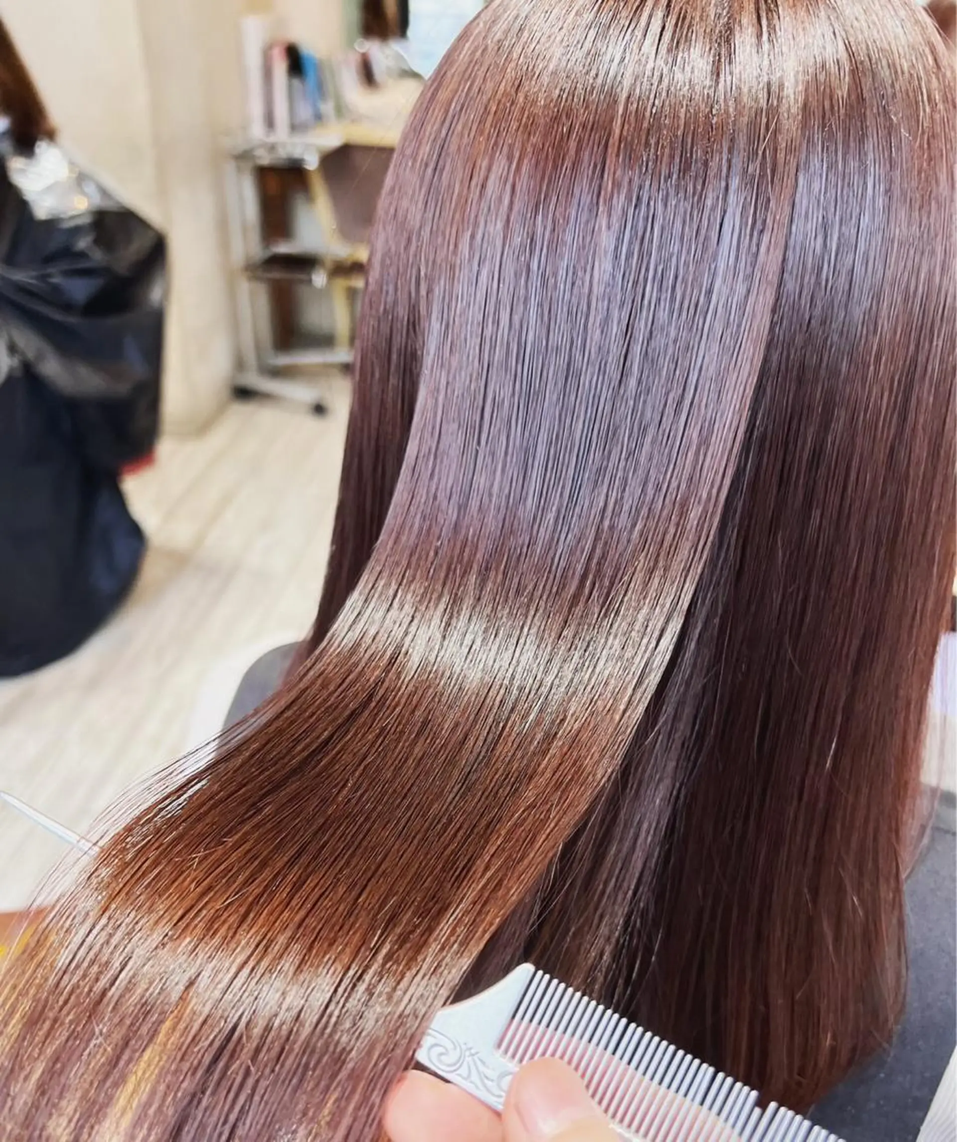 カラー 小村 理音のヘアスタイル