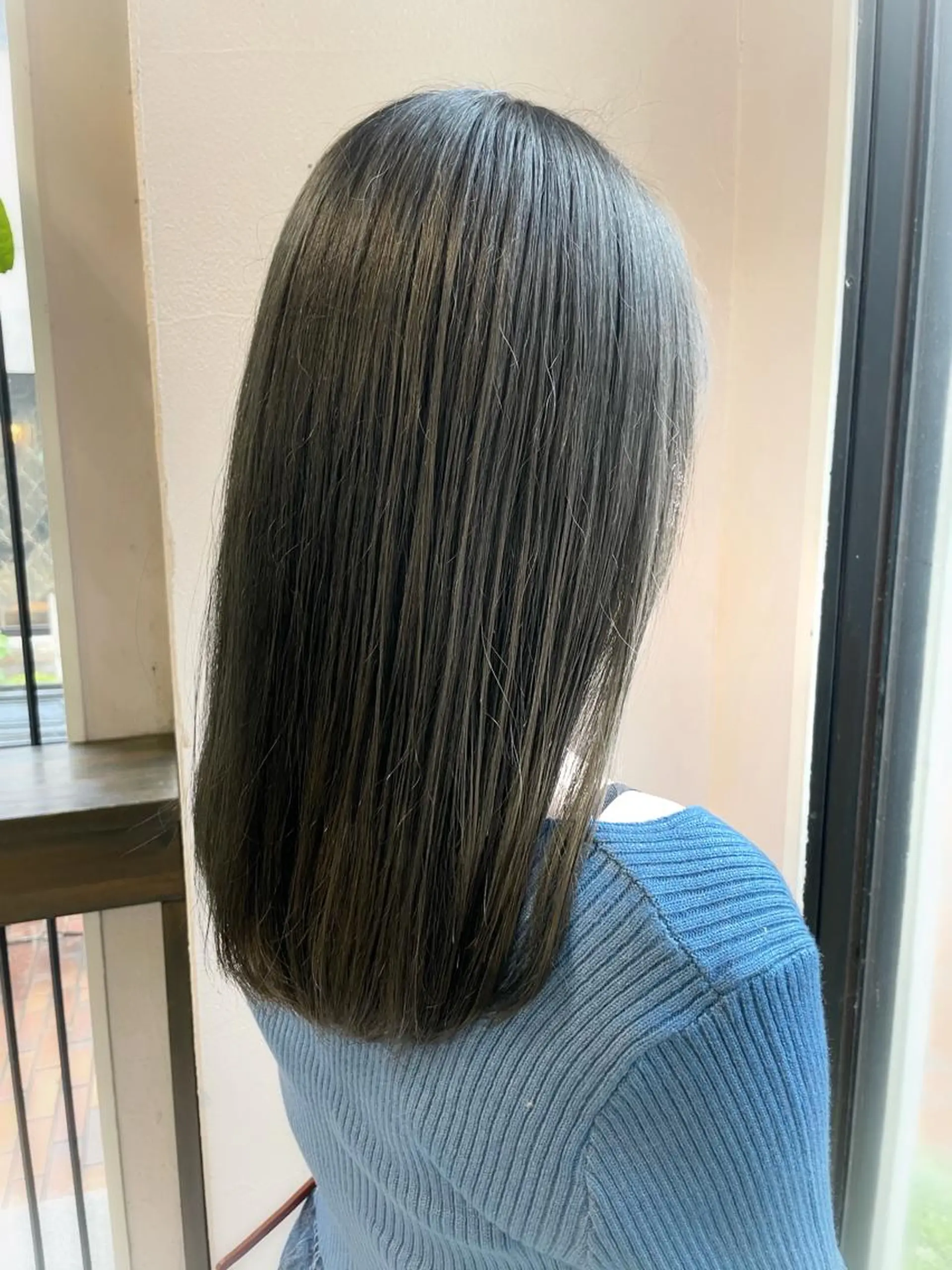 セミロング カラー ヘアカラー トリートメント メンズNO.1口コミ 高評価🟡三澤拓海✅のヘアスタイル