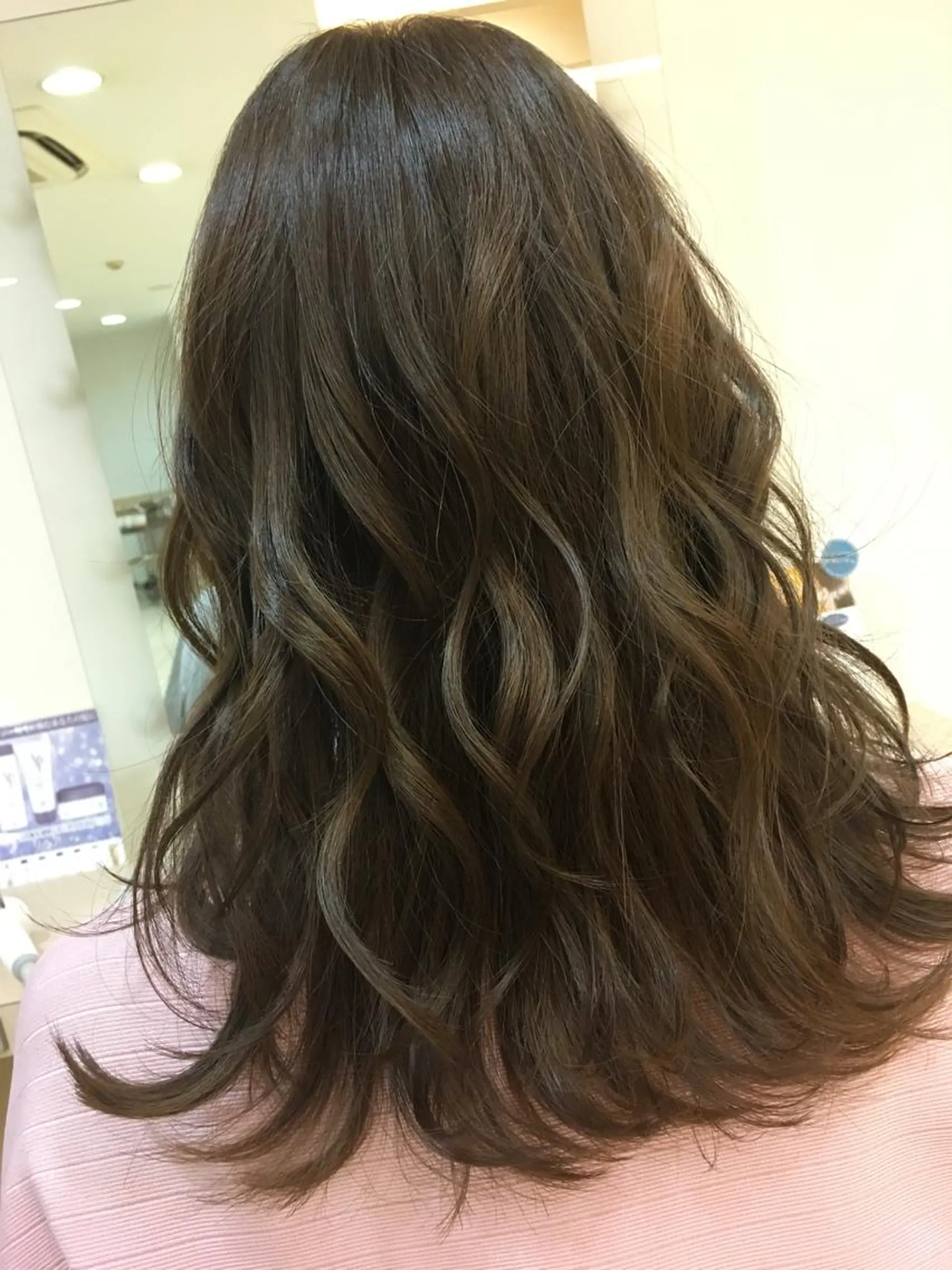 セミロング 🌟ROUGE 🧸おびつななみのヘアスタイル