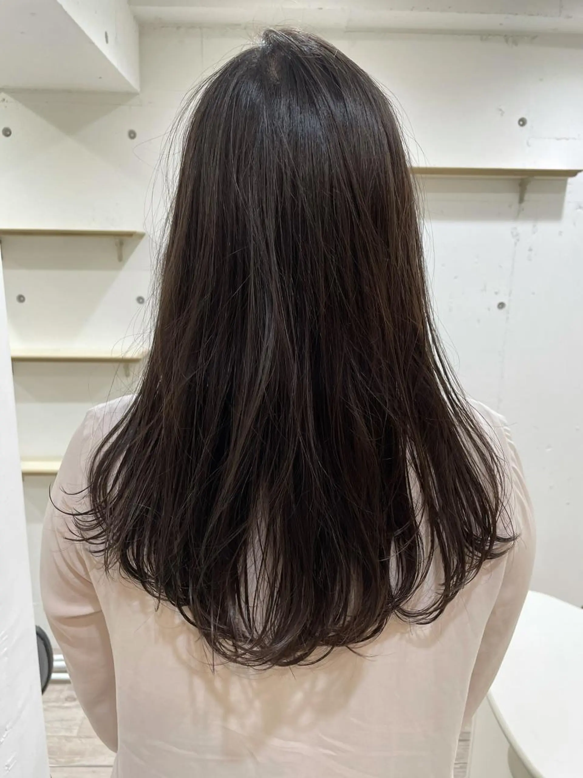 ロング ヘアカラー カラーが上手い 辻悠月のヘアスタイル