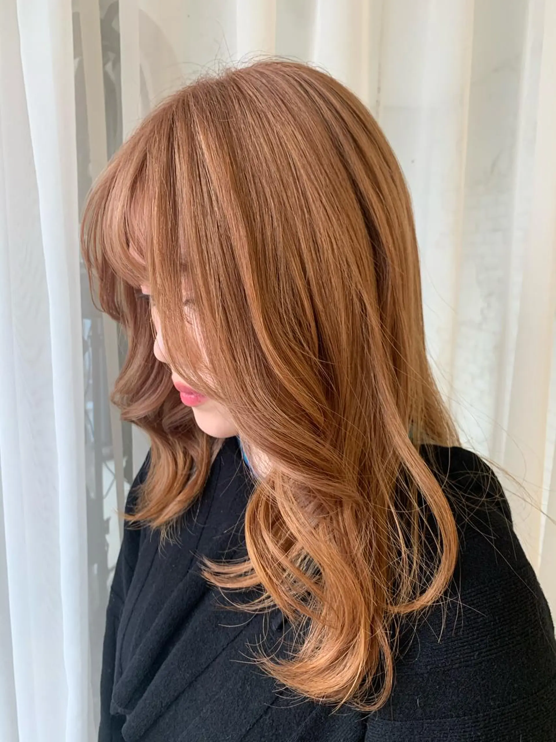 ロング ヘアカラー トリートメント u n aのヘアスタイル