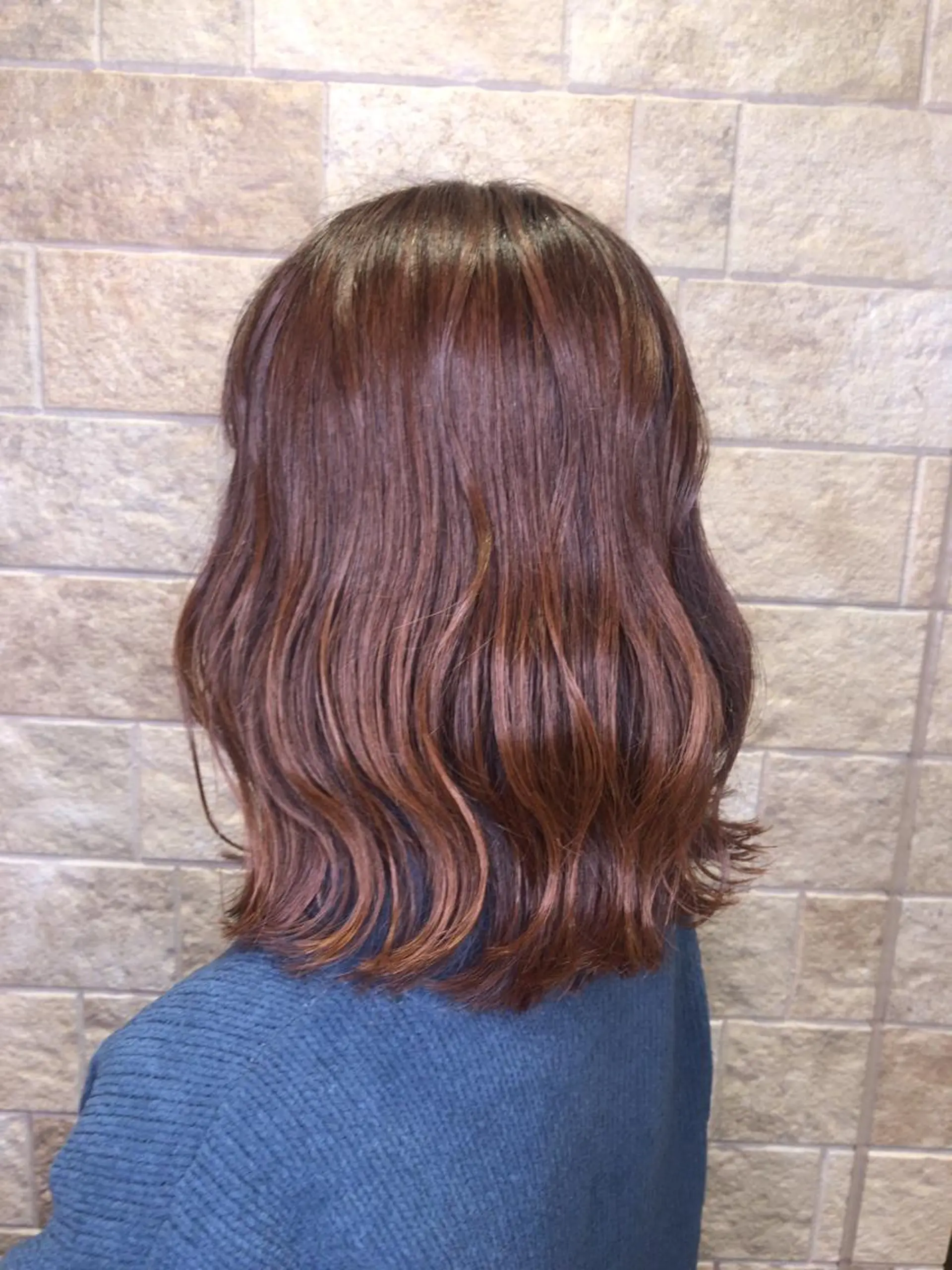 ミディアム カラー ブラウンカラー SEA BELLE YASUのヘアスタイル