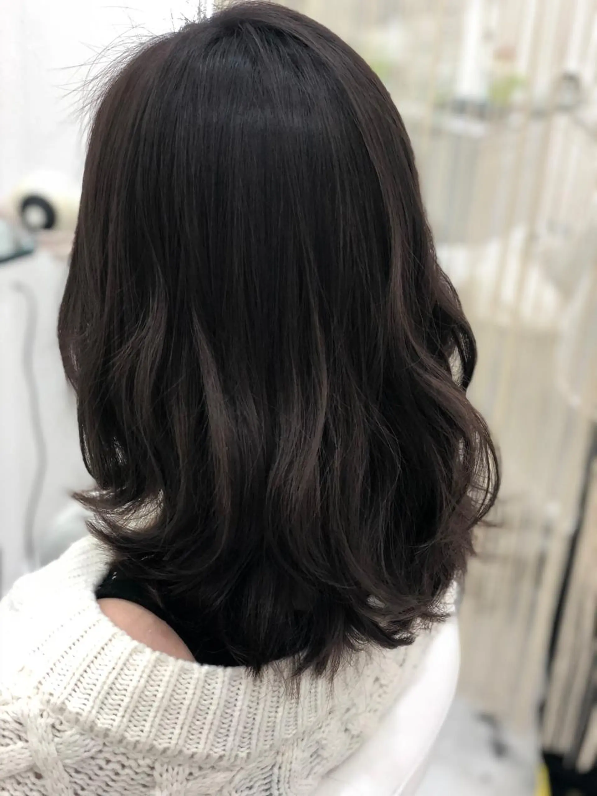 セミロング カラー グレージュ イルミナカラー hair Freak所属・佐藤 祥太のヘアスタイル