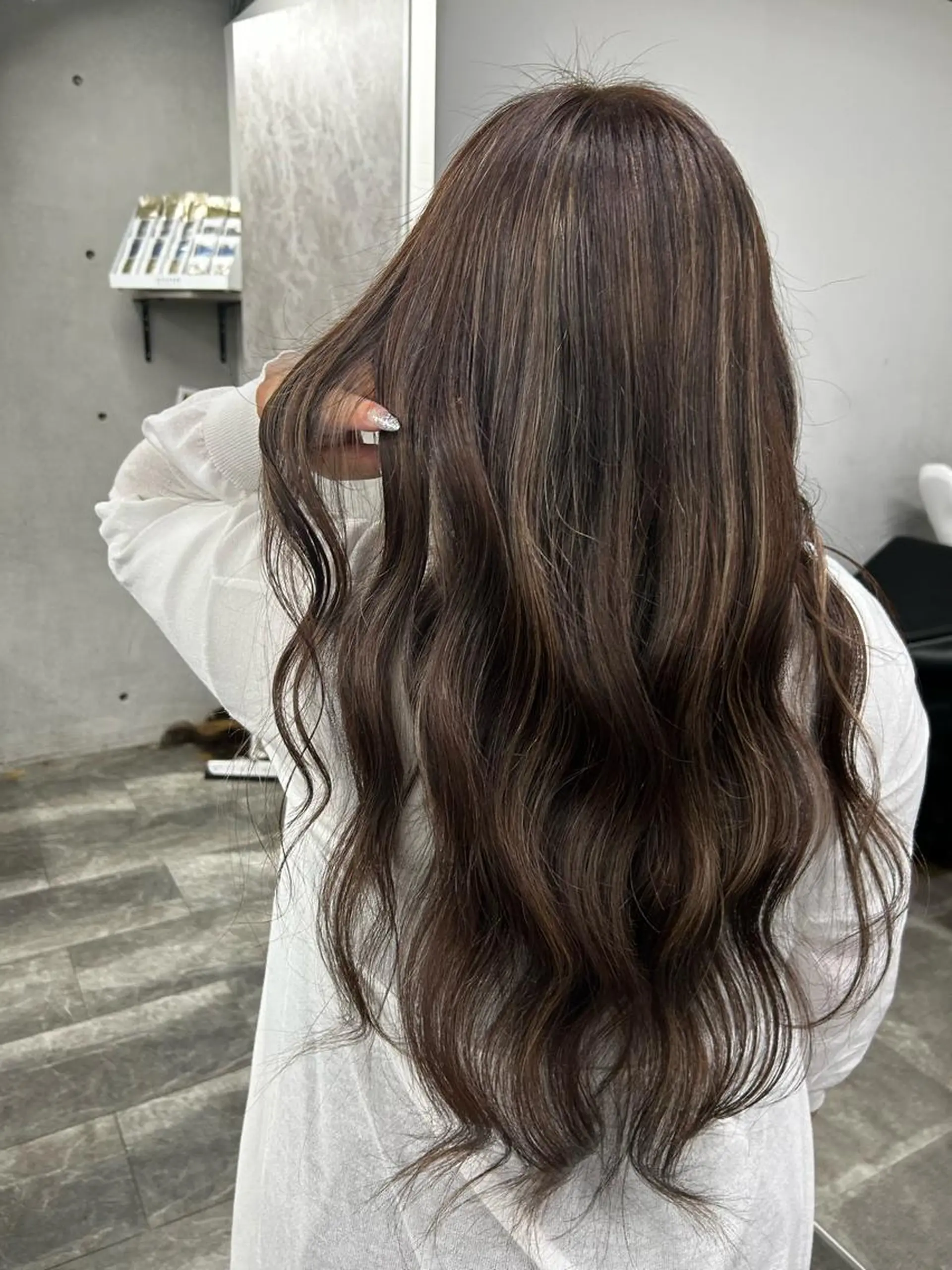 ロング カラー ブリーチ ロング 🫧うる艶color 🩵綾🌙のヘアスタイル