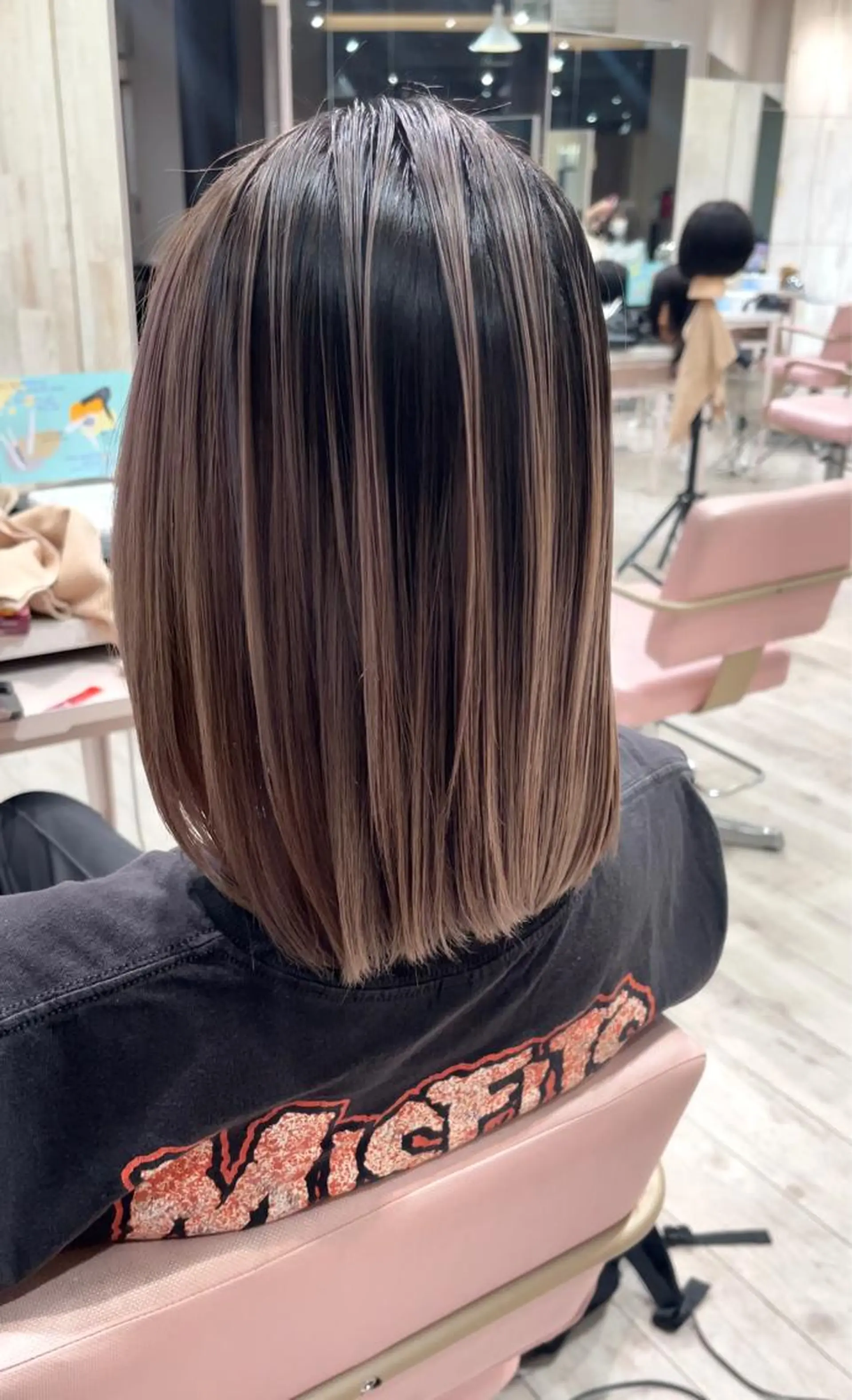 ロング カラー 高島大登/顔周り /ミルクティーのヘアスタイル