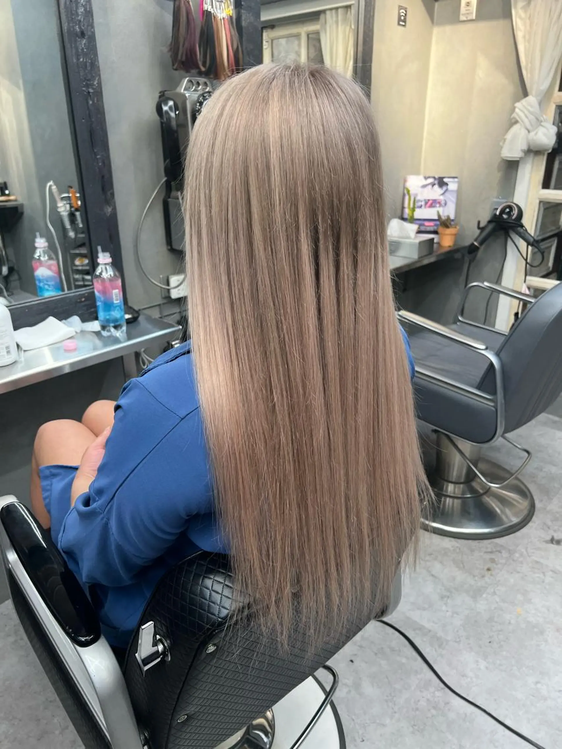 ロング ❤️‍🔥シールエク ＋カラー京❤️‍🔥のヘアスタイル