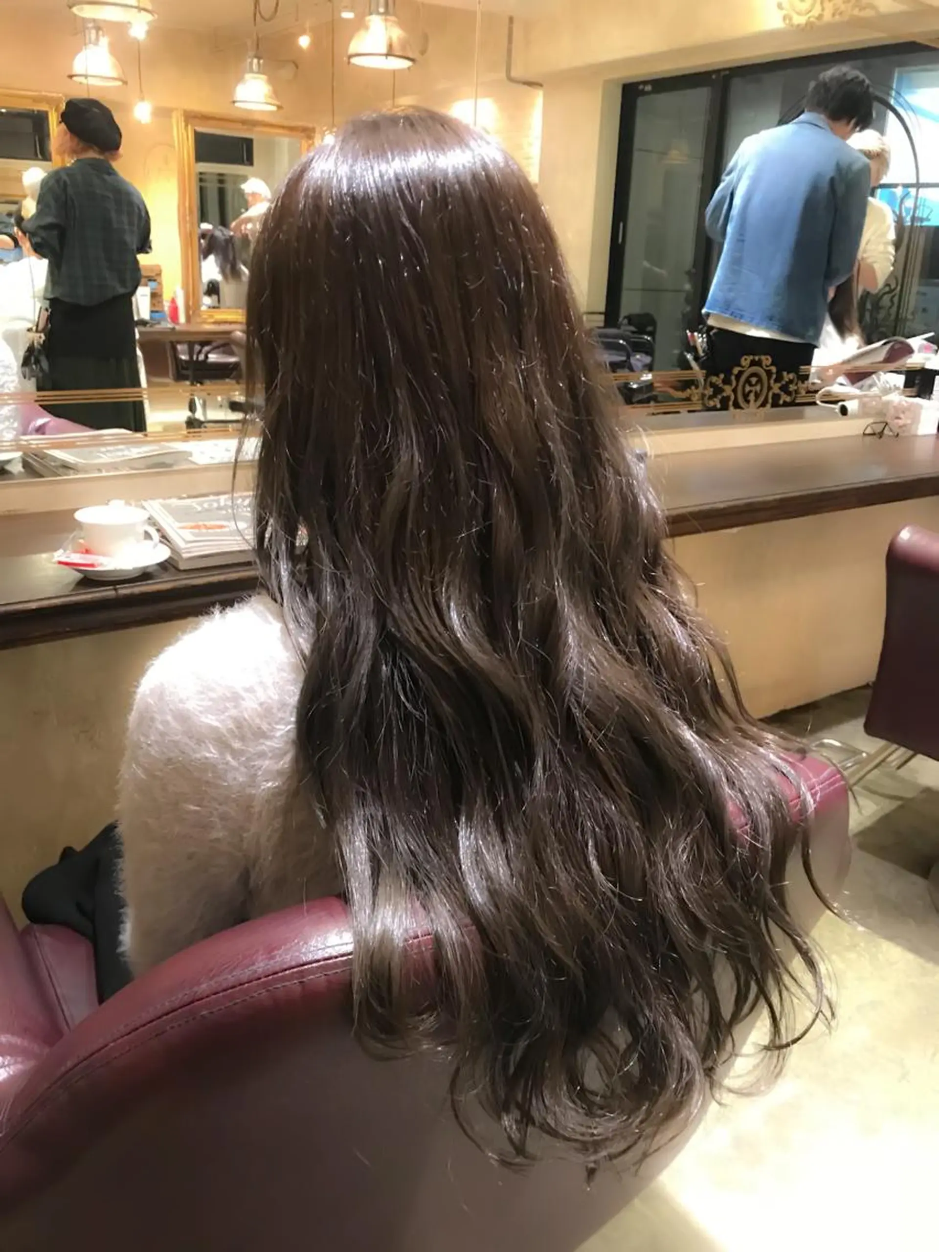 カラー ヘアアレンジ アッシュ ハイライトカラー シルバー シルバーアッシュ 🌈髪質改善💕 縮毛矯正✨青木まで✨のヘアスタイル