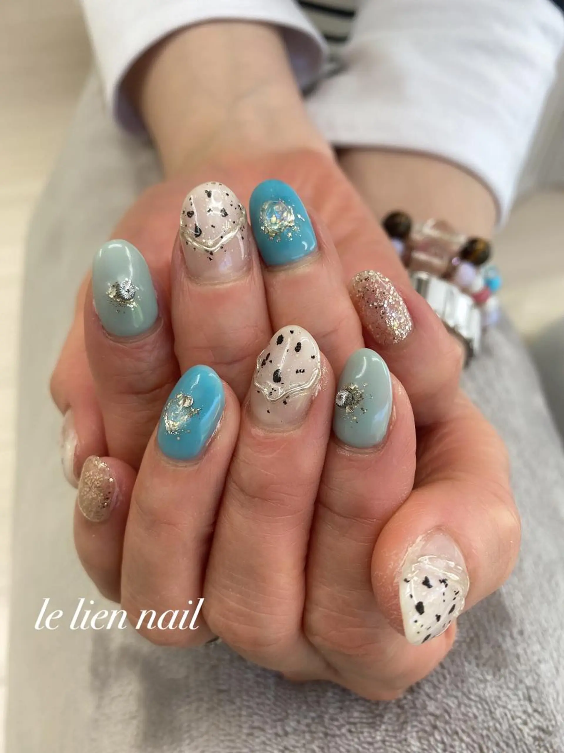 ネイル アートネイル ニュアンスネイル ハンドネイル le lien nailのネイルデザイン