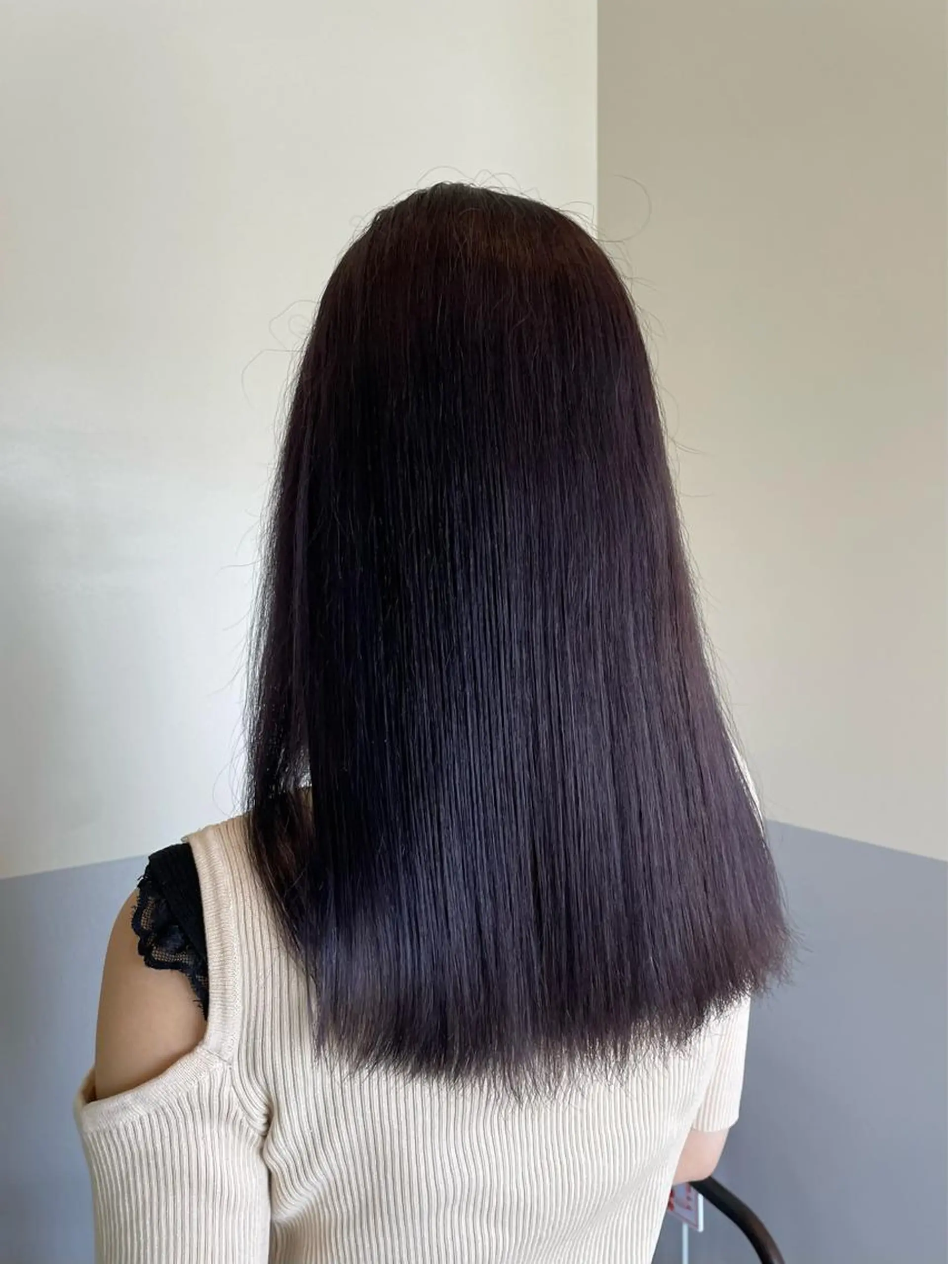 カラー basho ノエ.／カットモデルのヘアスタイル