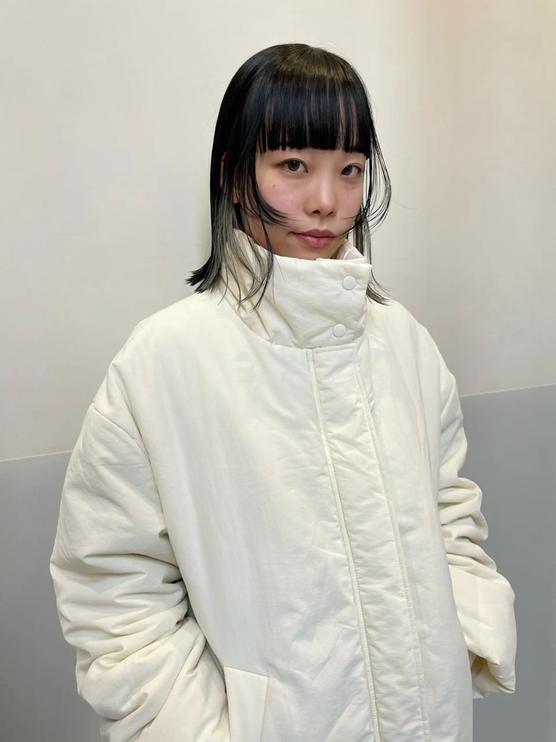 ショート カラー カット ヘアカラー トリートメント SALOWIN所属・ブリーチ🧹 ボブ✨レイヤーのヘアスタイル