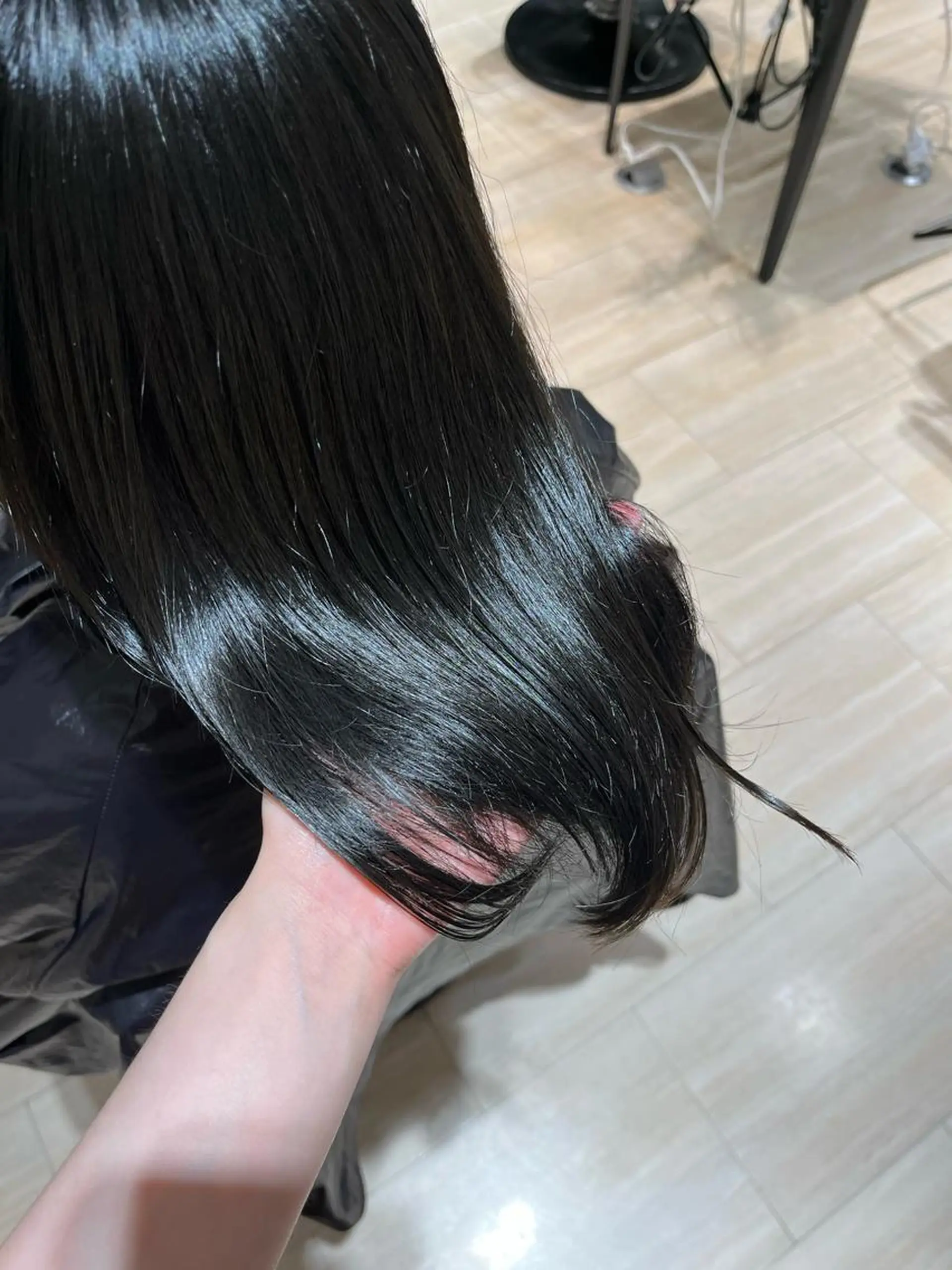 ミディアム レイヤーカット🫧艶 カラー/LILICAのヘアスタイル