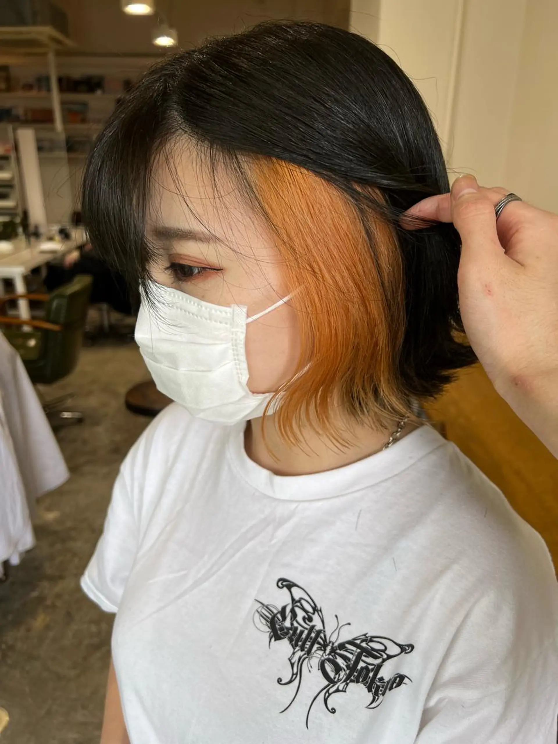 ショート カラー インナーカラー オレンジ ヘアカラー トリートメント ヘアセット 金子 廉のヘアスタイル