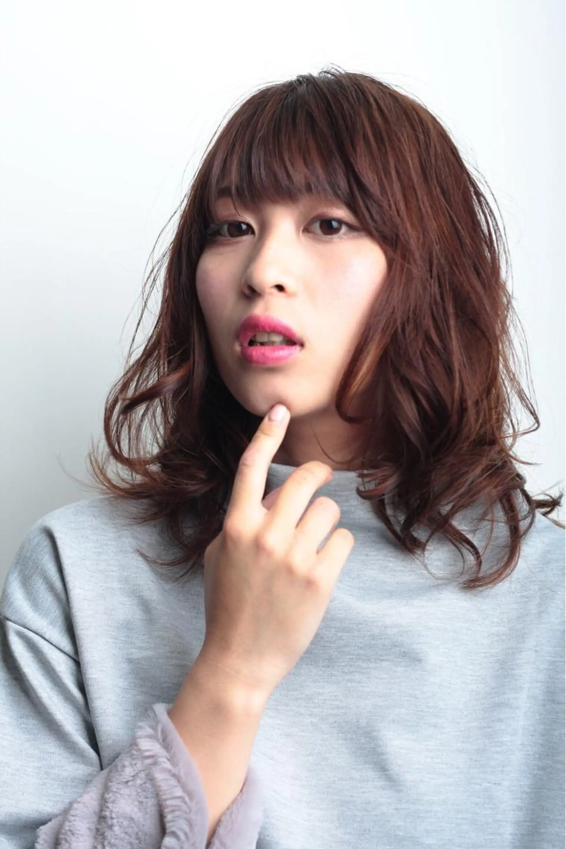 ミディアム カラー RESBORN所属・長岡 大偉のヘアスタイル