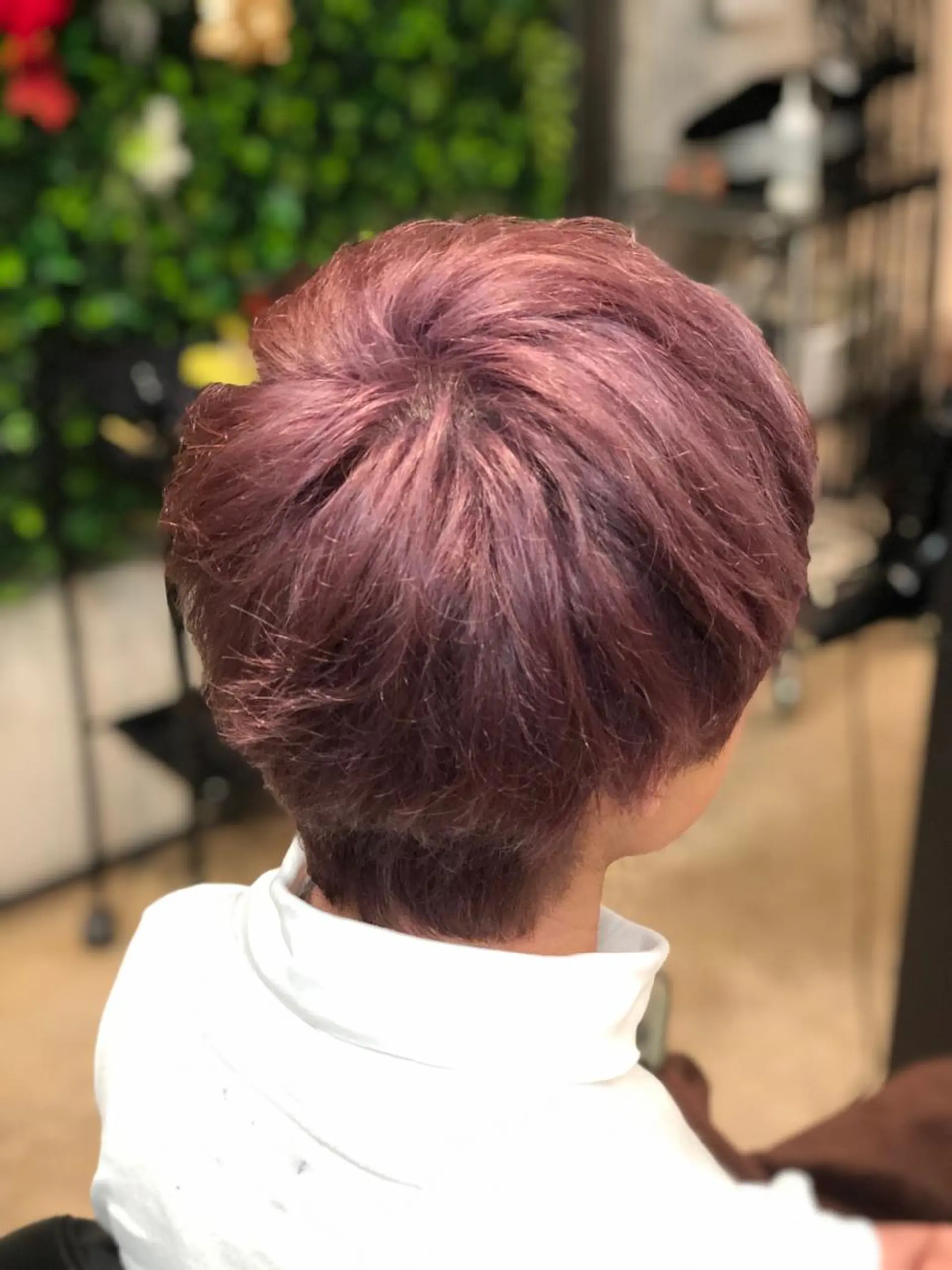 ショート カラー 新宿韓国風レイヤー カット内田智大のヘアスタイル