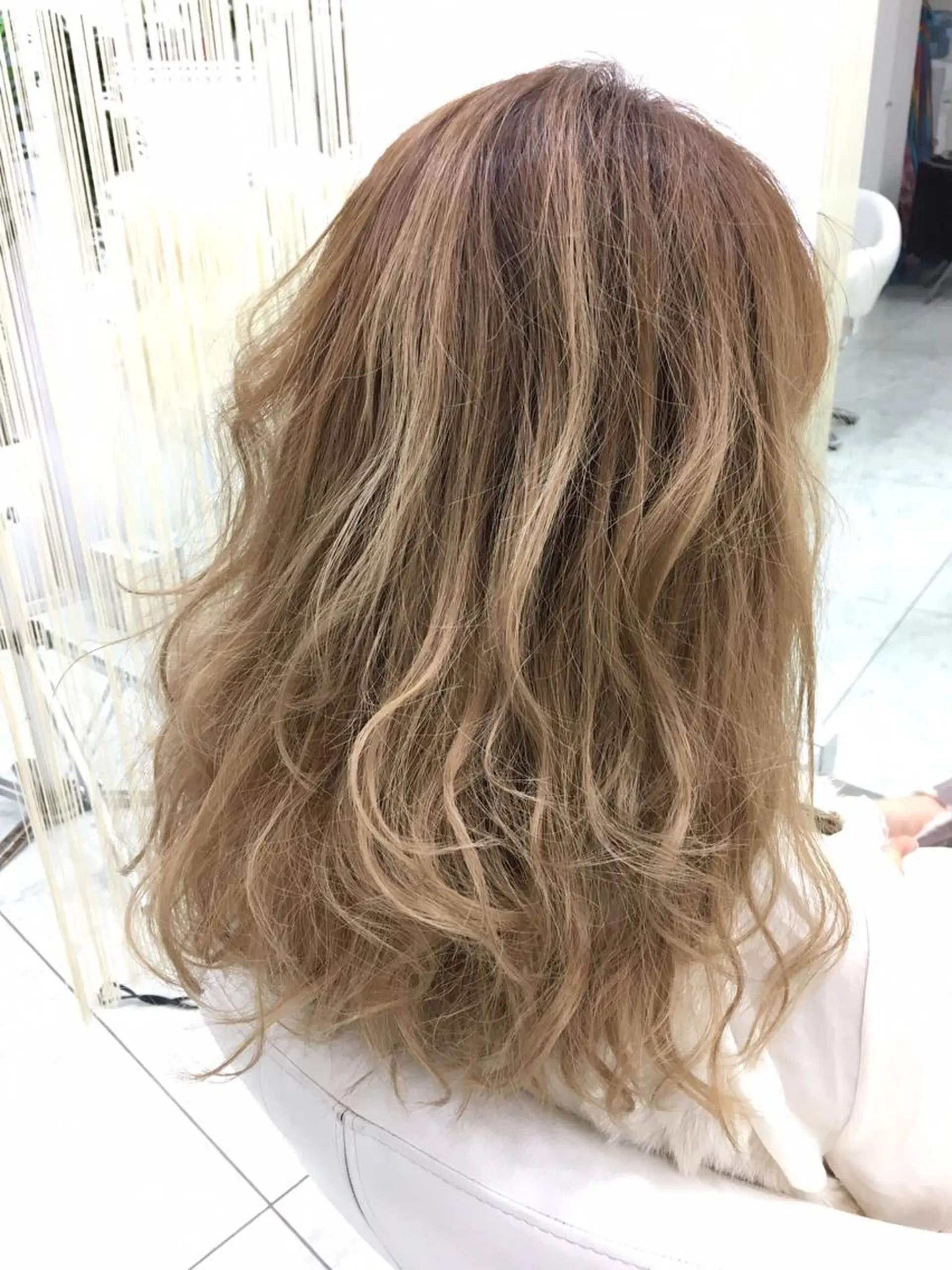 セミロング 佐藤 祥太のヘアスタイル
