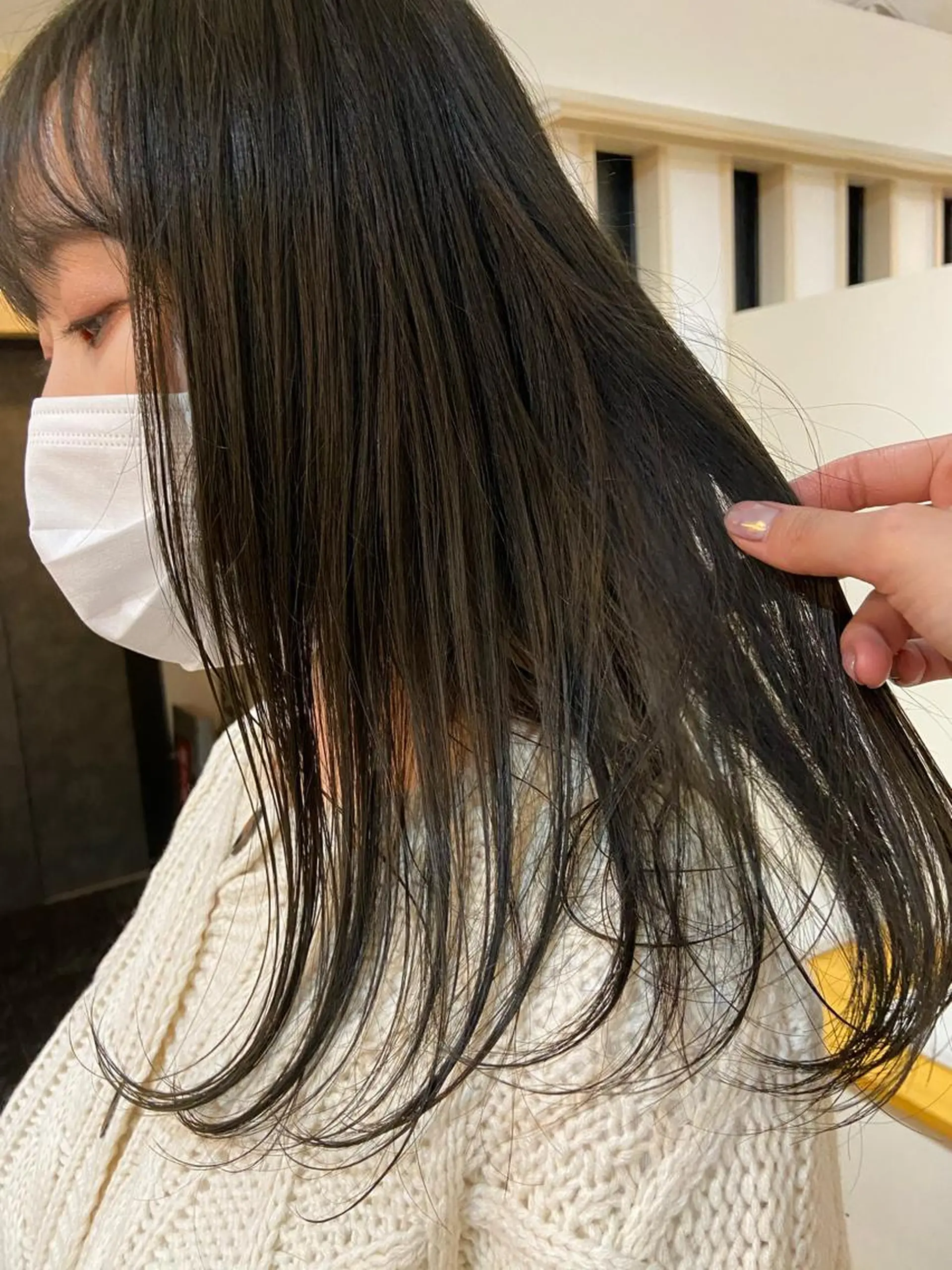 ロング SALT WATER  恵比寿所属・SALTWATER AYARIのヘアスタイル