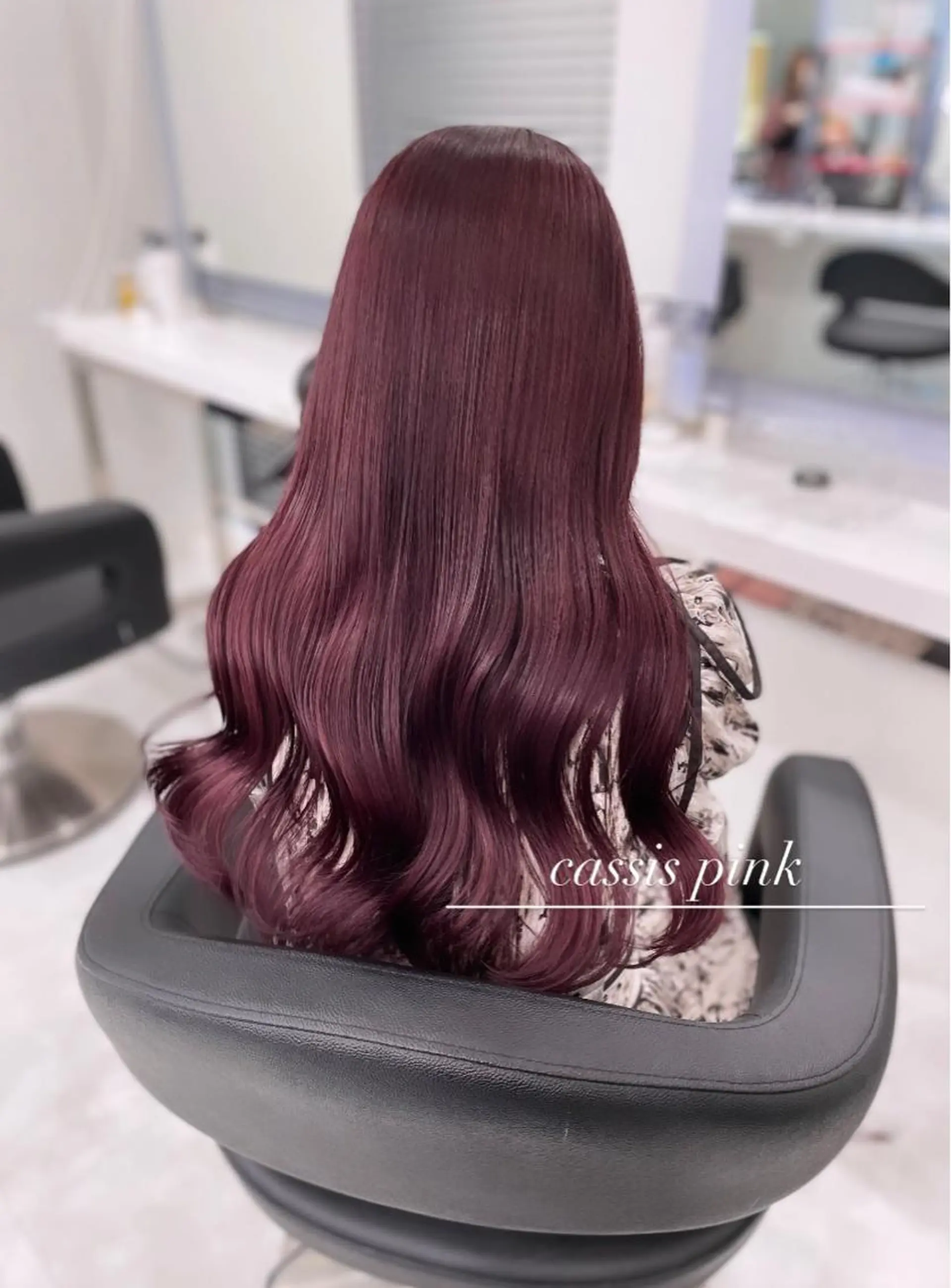 セミロング カラー ヘアアレンジ Ella所属・nana【艶髪】/ レイヤー/縮毛矯正のヘアスタイル