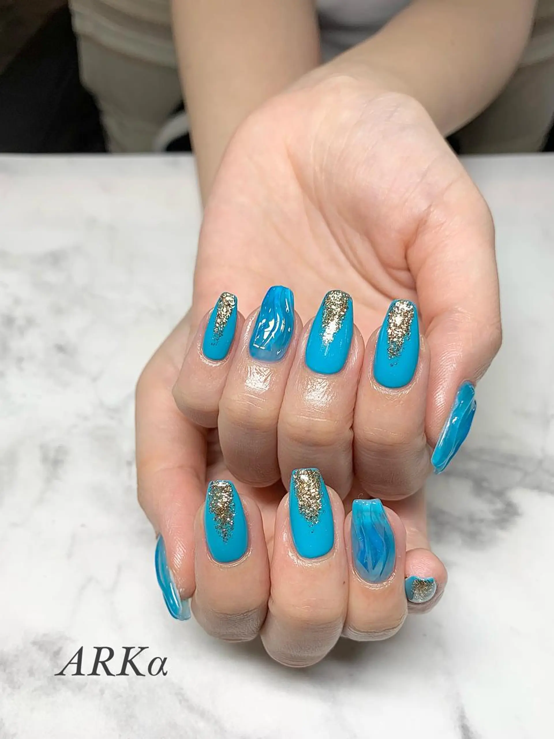 セミロング ネイル ハンドネイル ARKα SHIORIのネイルデザイン