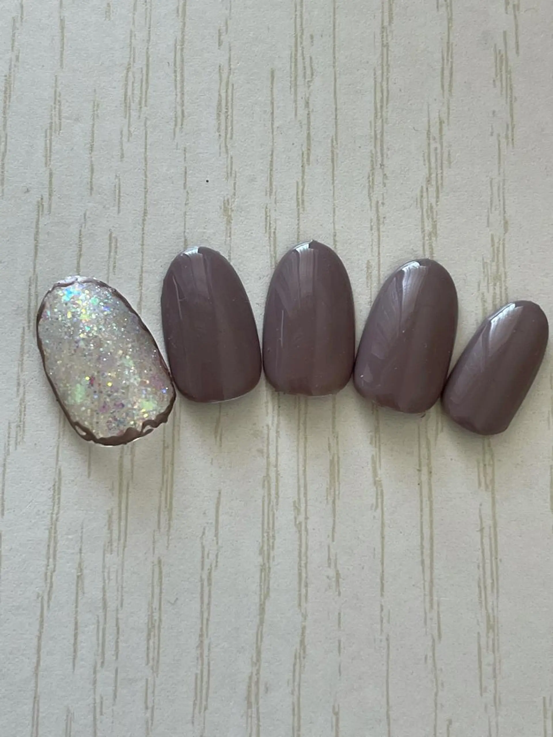 ネイル シンプルネイル CASITA💅 AMIKA💅のネイルデザイン