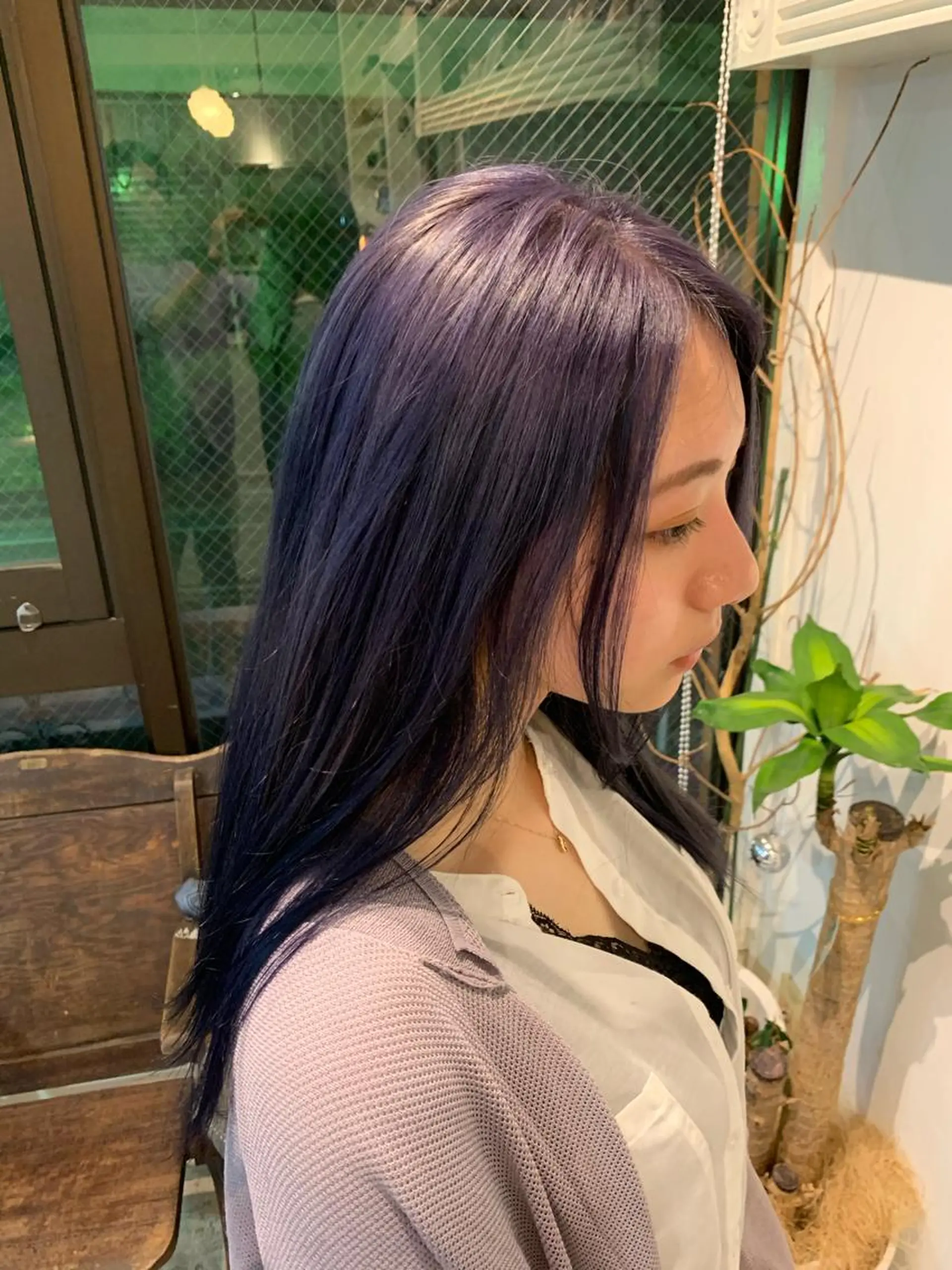 セミロング カラー ヘアアレンジ ブルーカラー ブルーラベンダー ラベンダーカラー ヘアカラー トリートメント ヘアセット 金子 廉のヘアスタイル
