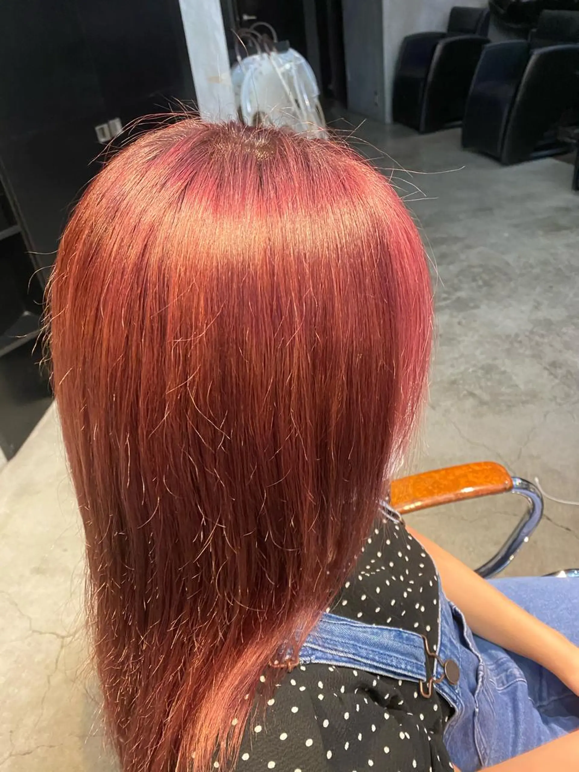 セミロング カラー ピンクカラー フォーリア(Foglia)所属・foglia 坪来　祥汰のヘアスタイル