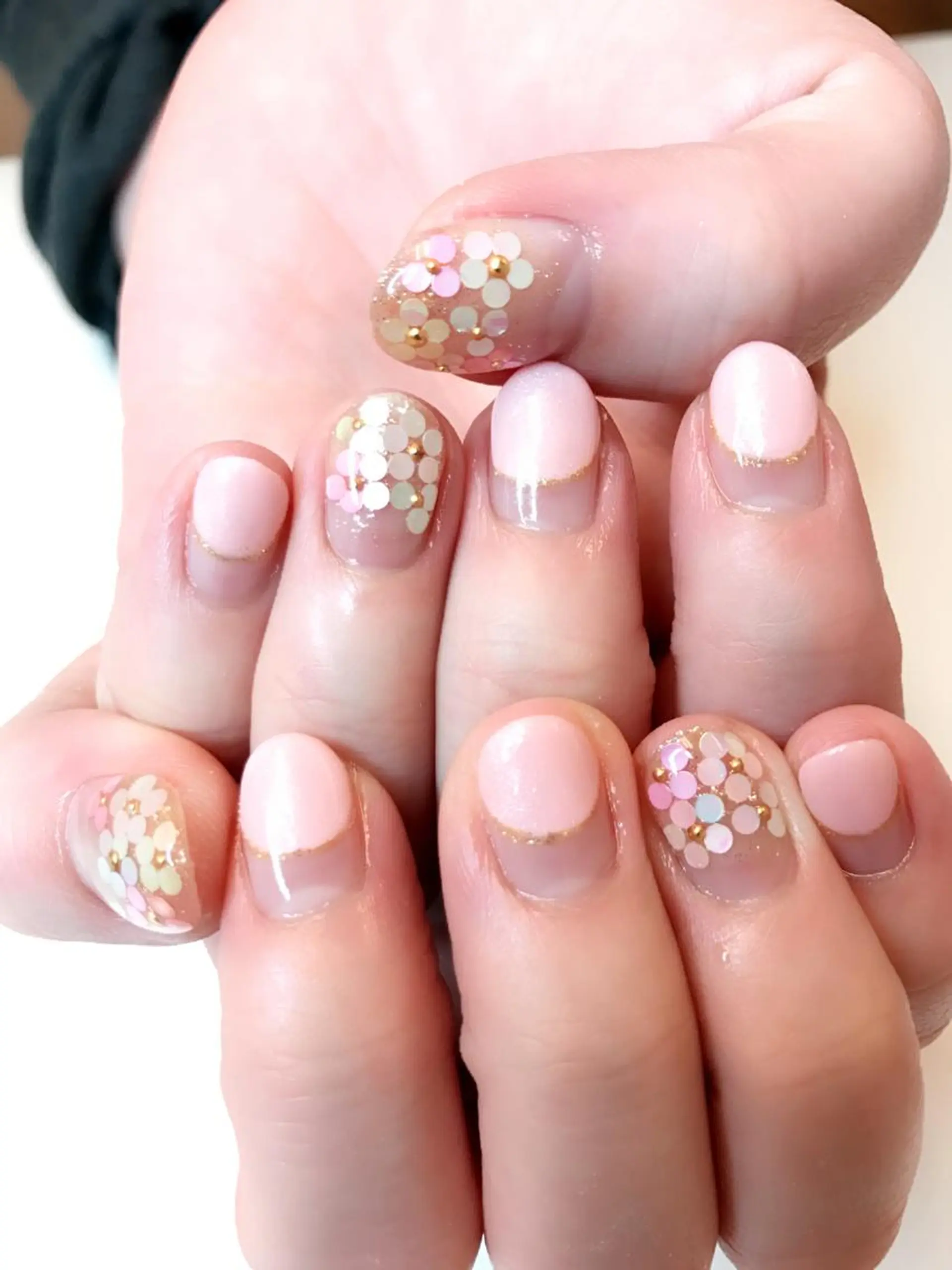 ネイル フレンチネイル Sunny side nailのネイルデザイン