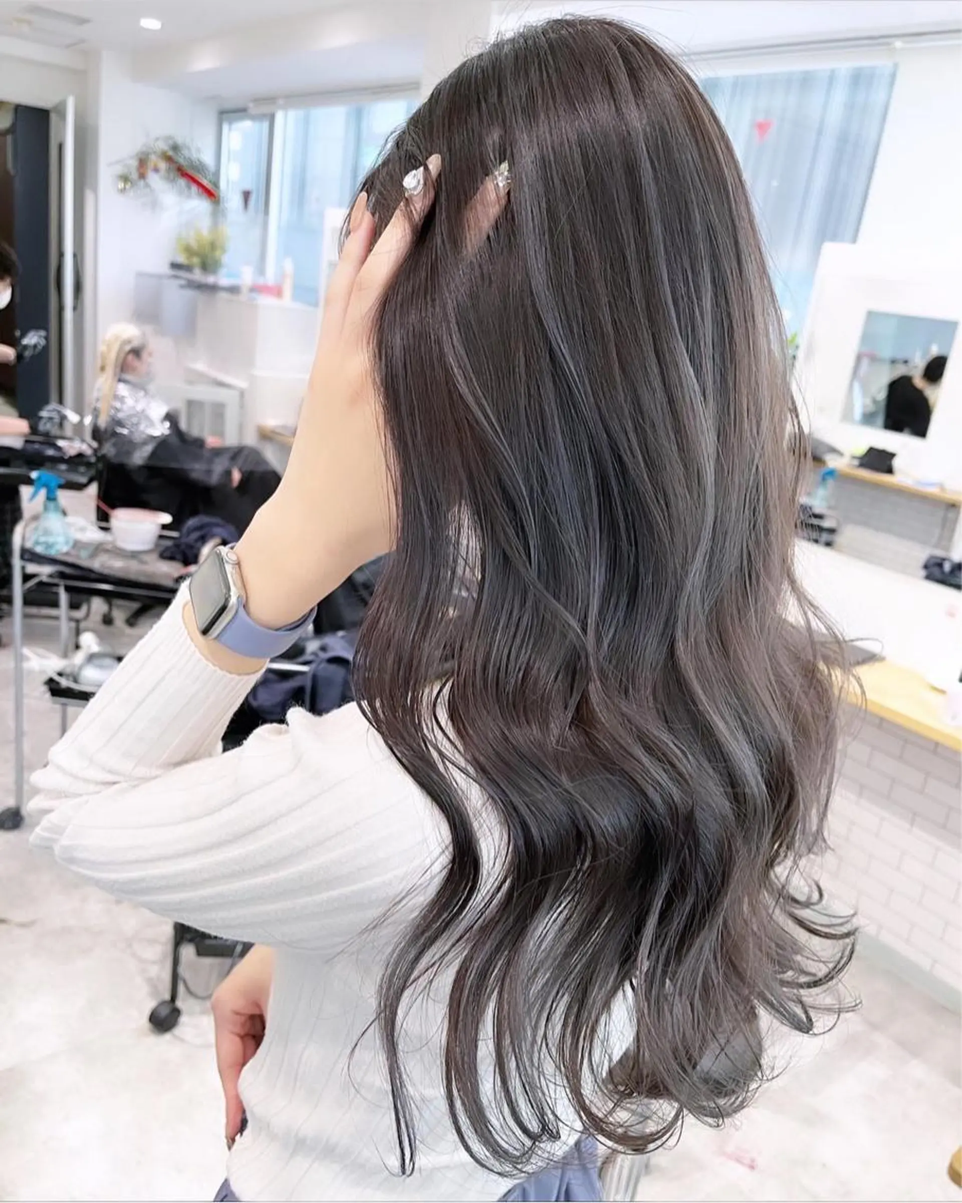ロング カラー ハイライトカラー ハイライト JIL BLAN 京都所属・RU RIのヘアスタイル