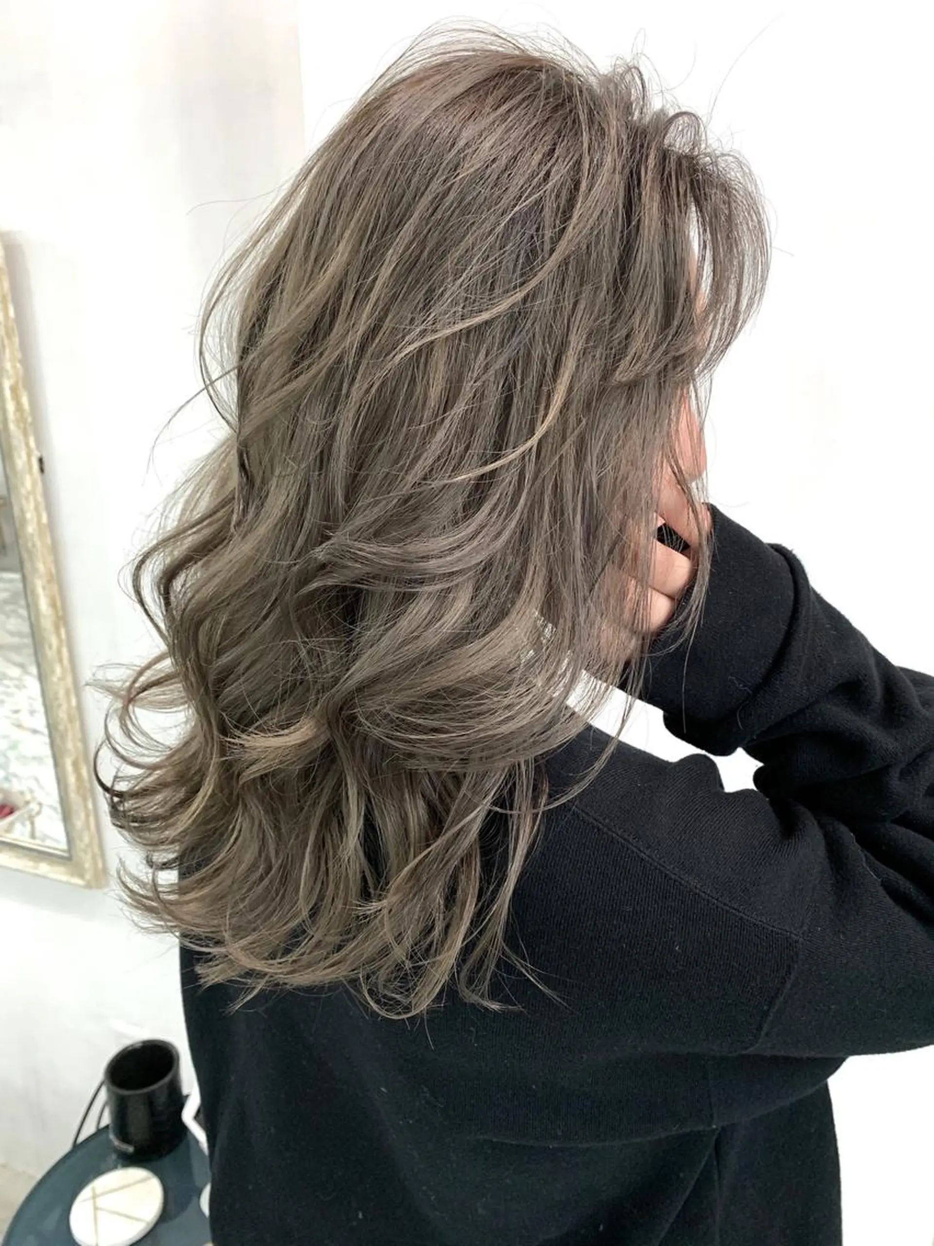 セミロング カラー ベージュカラー ホワイトベージュ エクステ（レミー毛） NINEのヘアスタイル