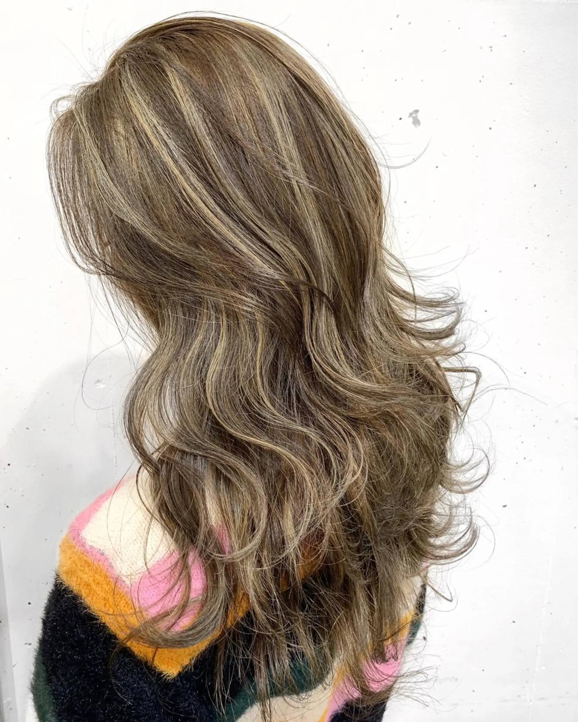 ロング カラー アッシュ ベージュカラー ハイライトカラー ハイライト カット ヘアカラー トリートメント ヘッドスパ 🌿海外Style・ KOHEIのヘアスタイル
