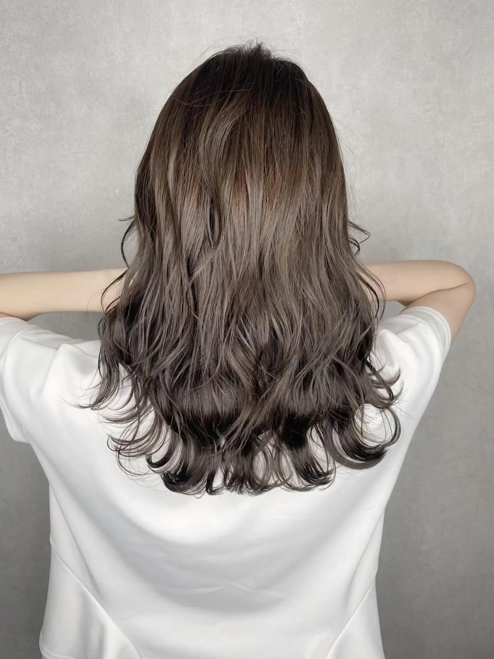 ロング カラー ダブルカラー グラデーションカラー ハイライトカラー イルミナカラー インナーカラー カット ヘアカラー トリートメント BUCKS【天王寺】 バックス【駅30秒】のヘアスタイル